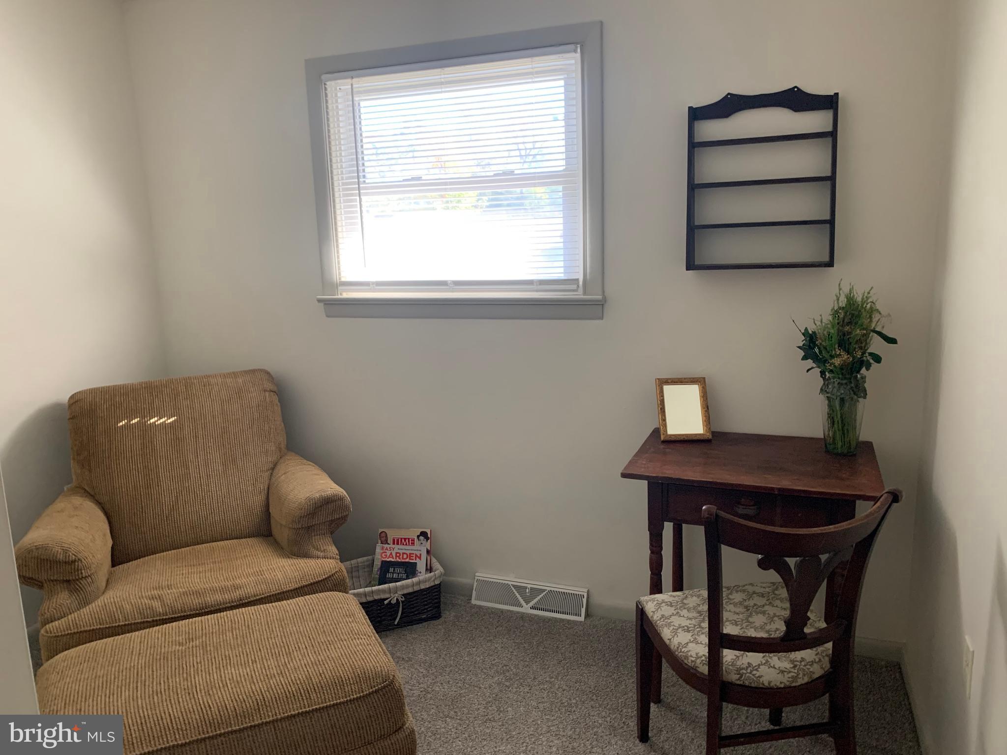 HILLMOUNT - Residential