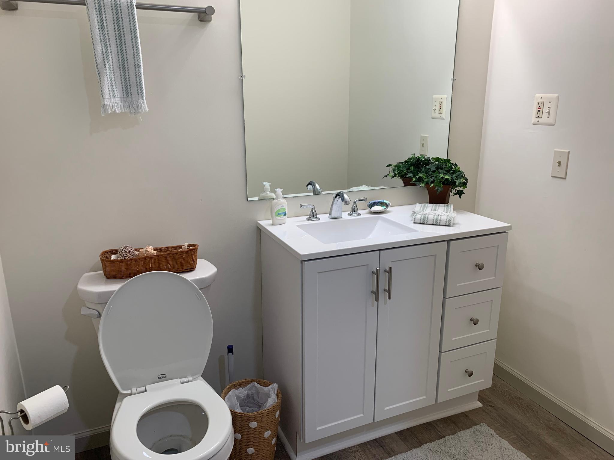 HILLMOUNT - Residential