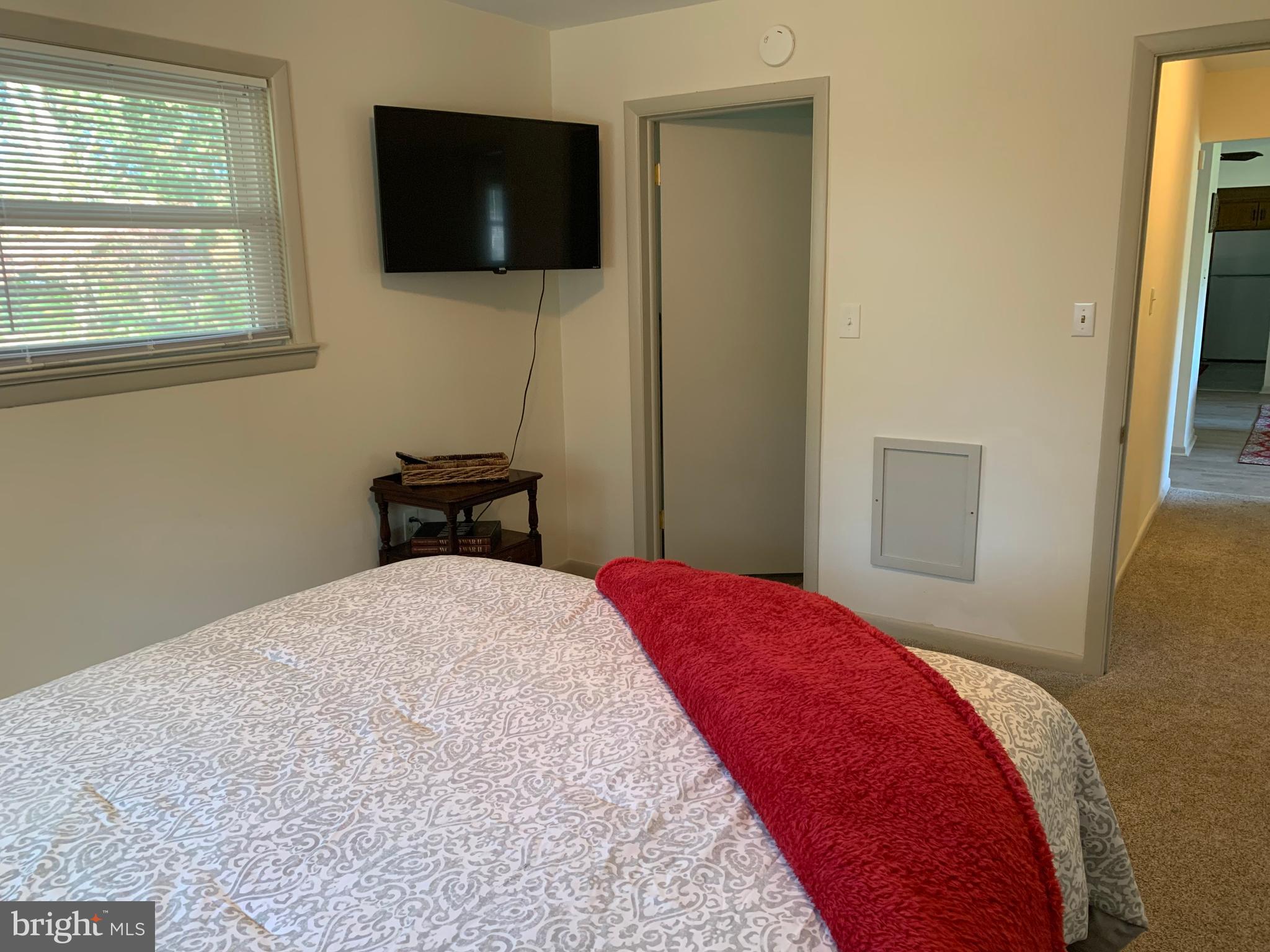 HILLMOUNT - Residential