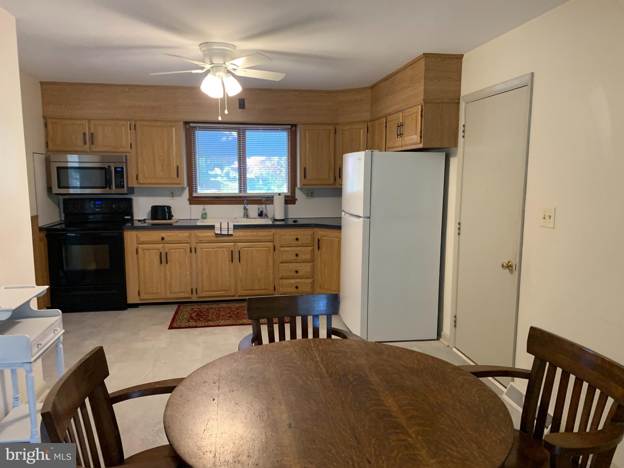 HILLMOUNT - Residential