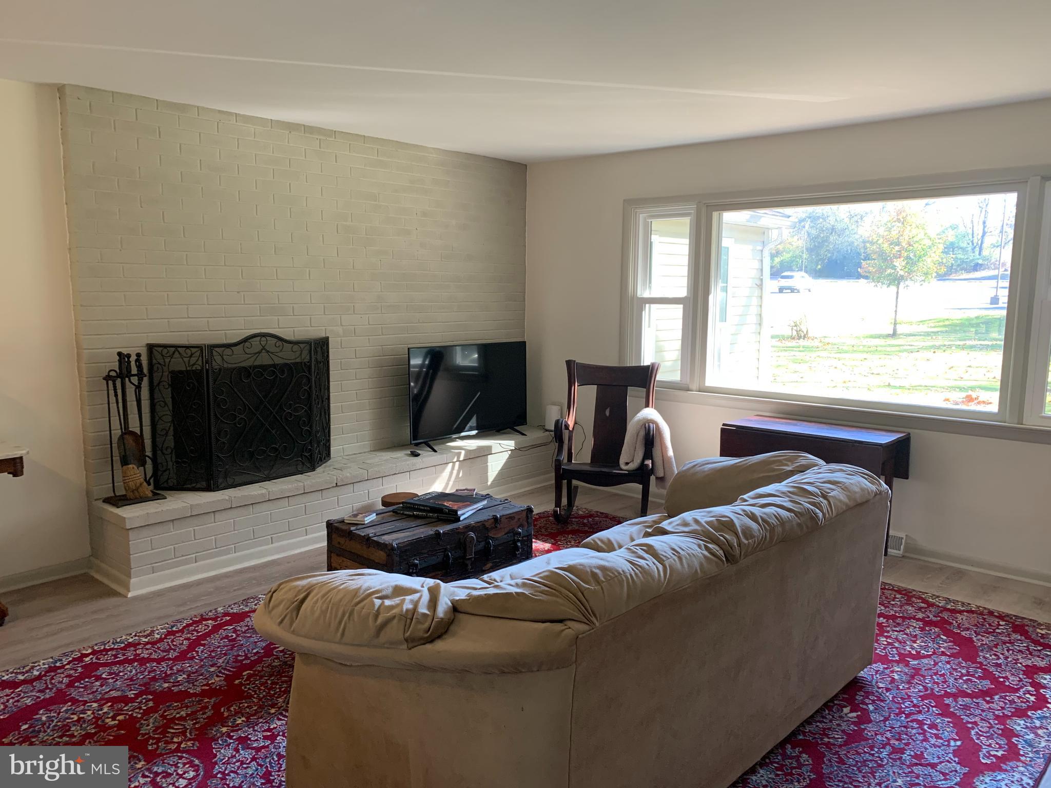 HILLMOUNT - Residential