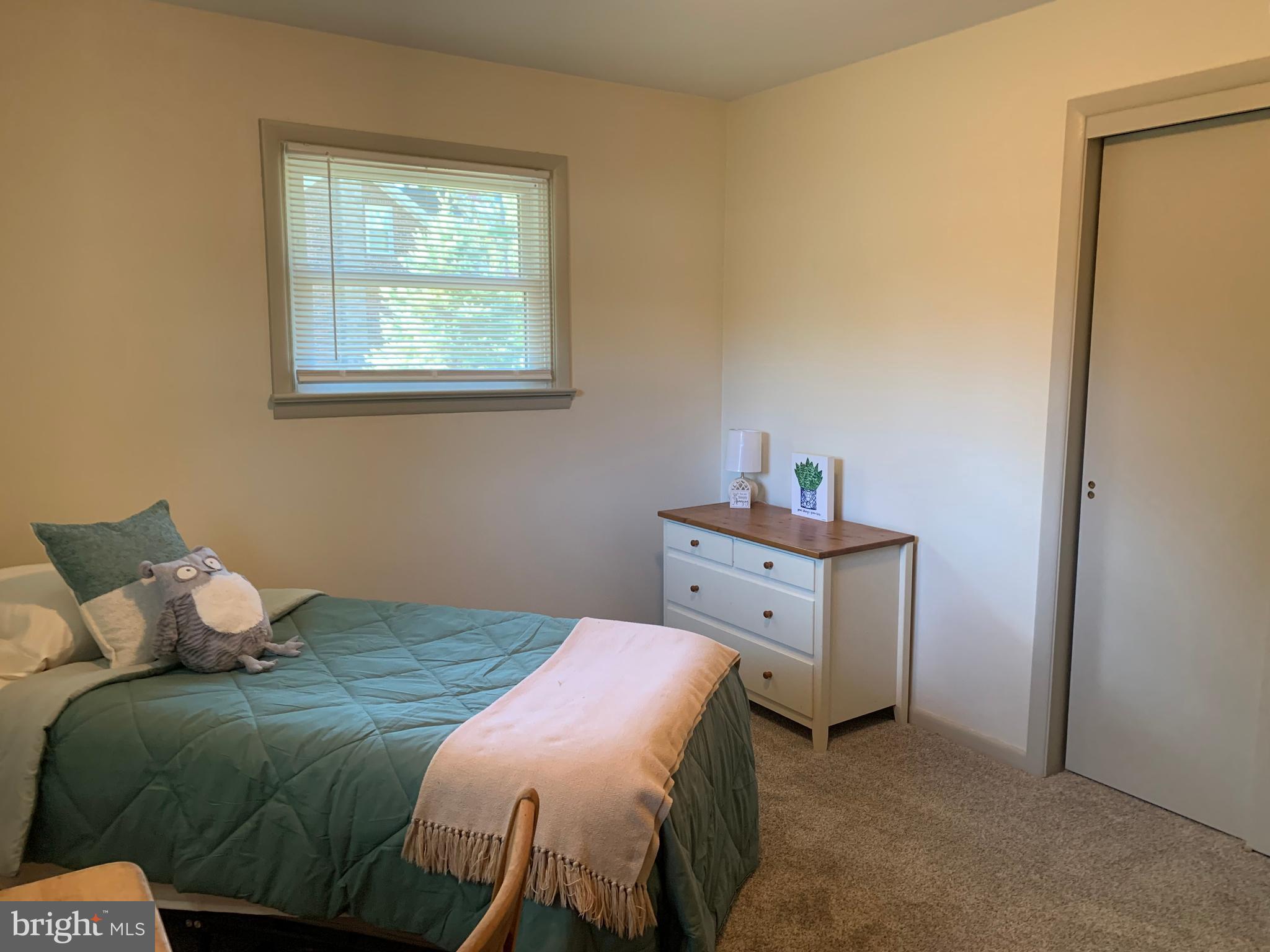 HILLMOUNT - Residential