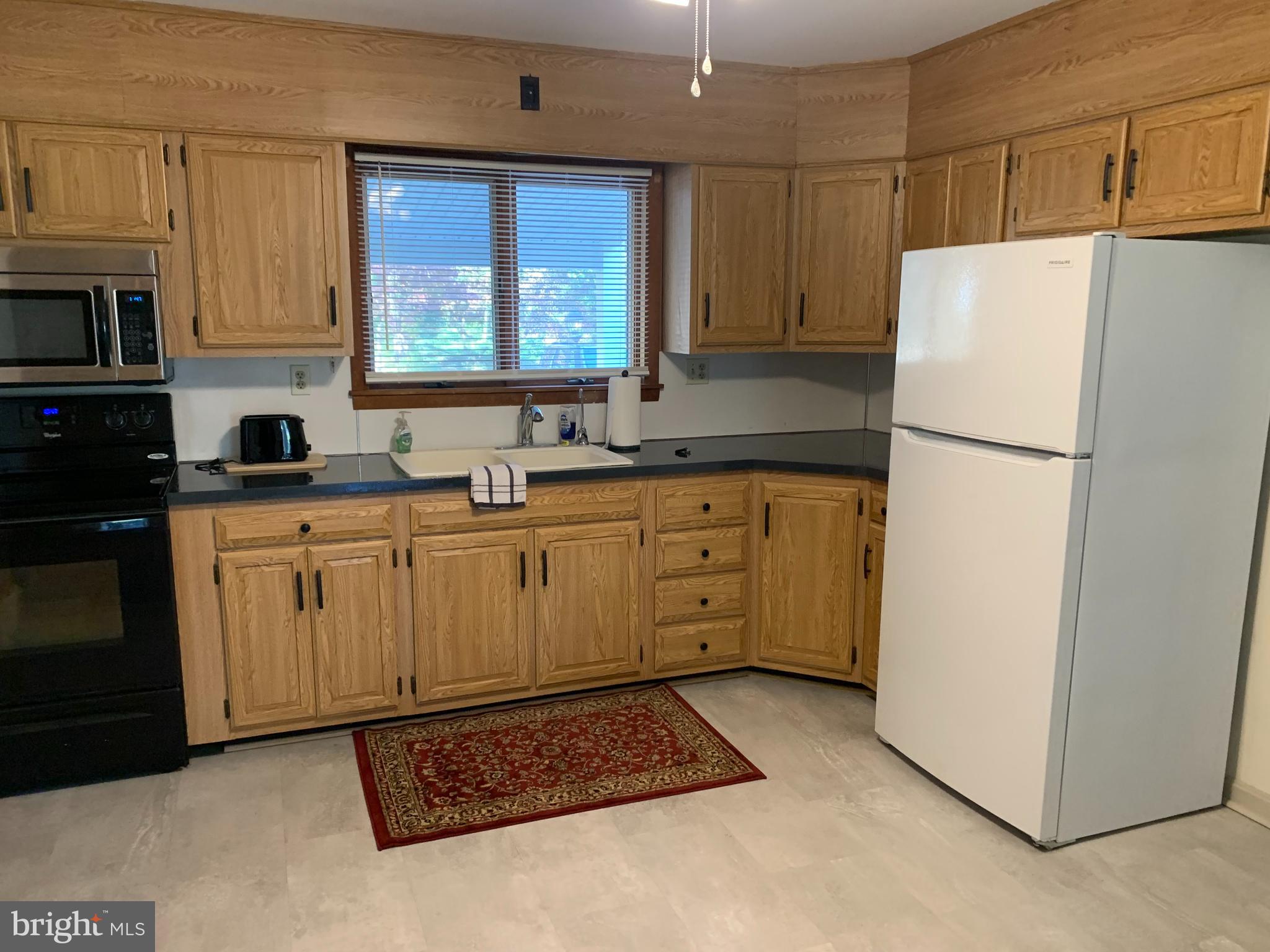 HILLMOUNT - Residential