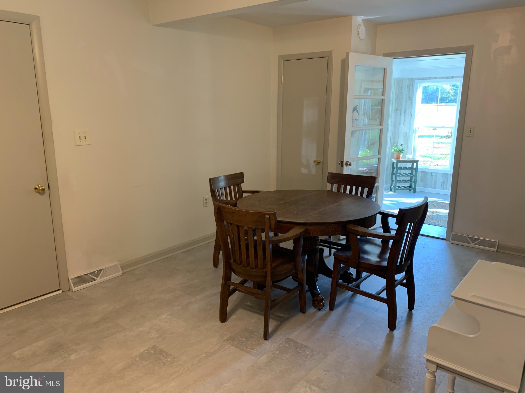 HILLMOUNT - Residential