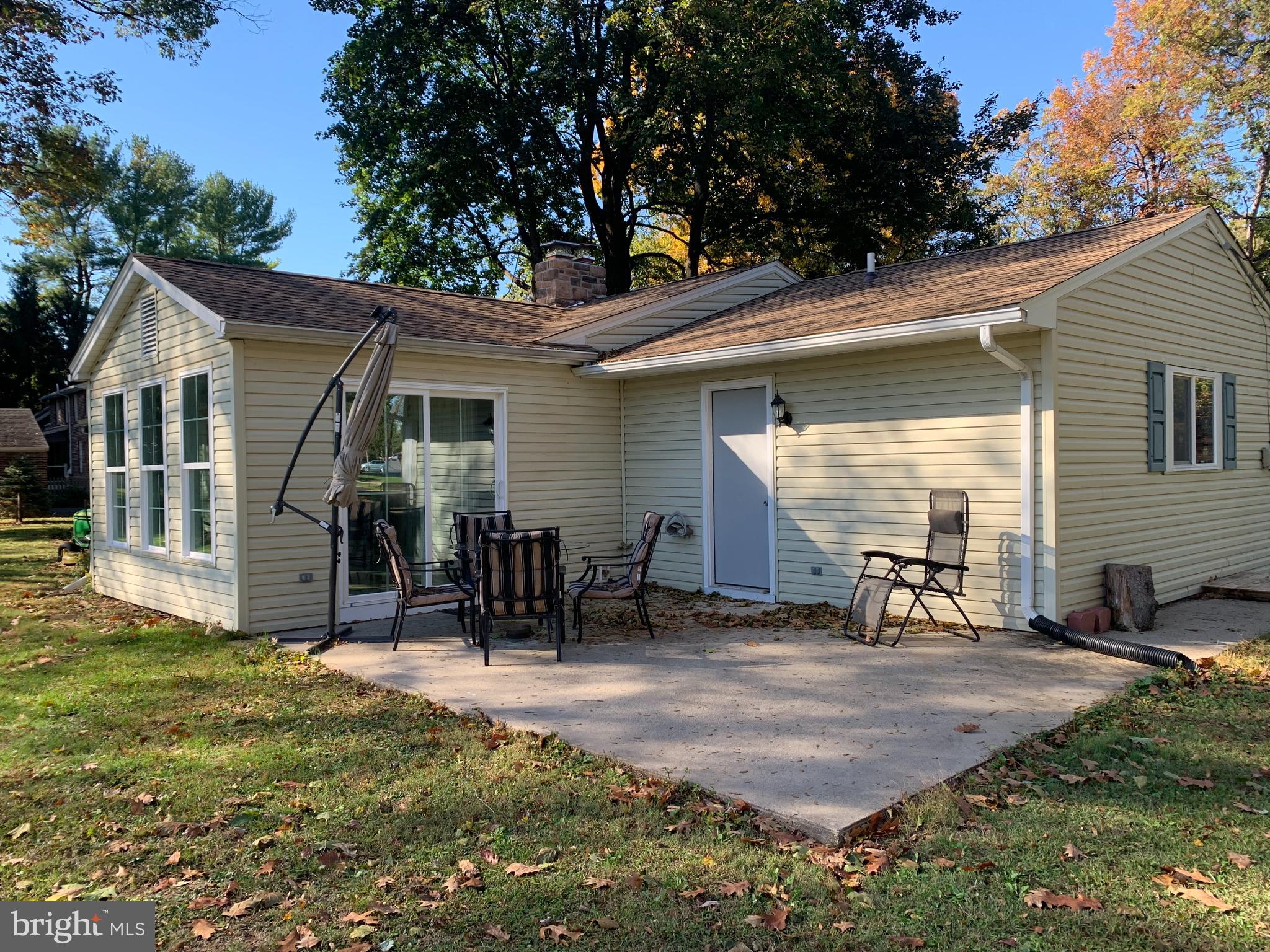 1003 ROCKLEDGE DRIVE