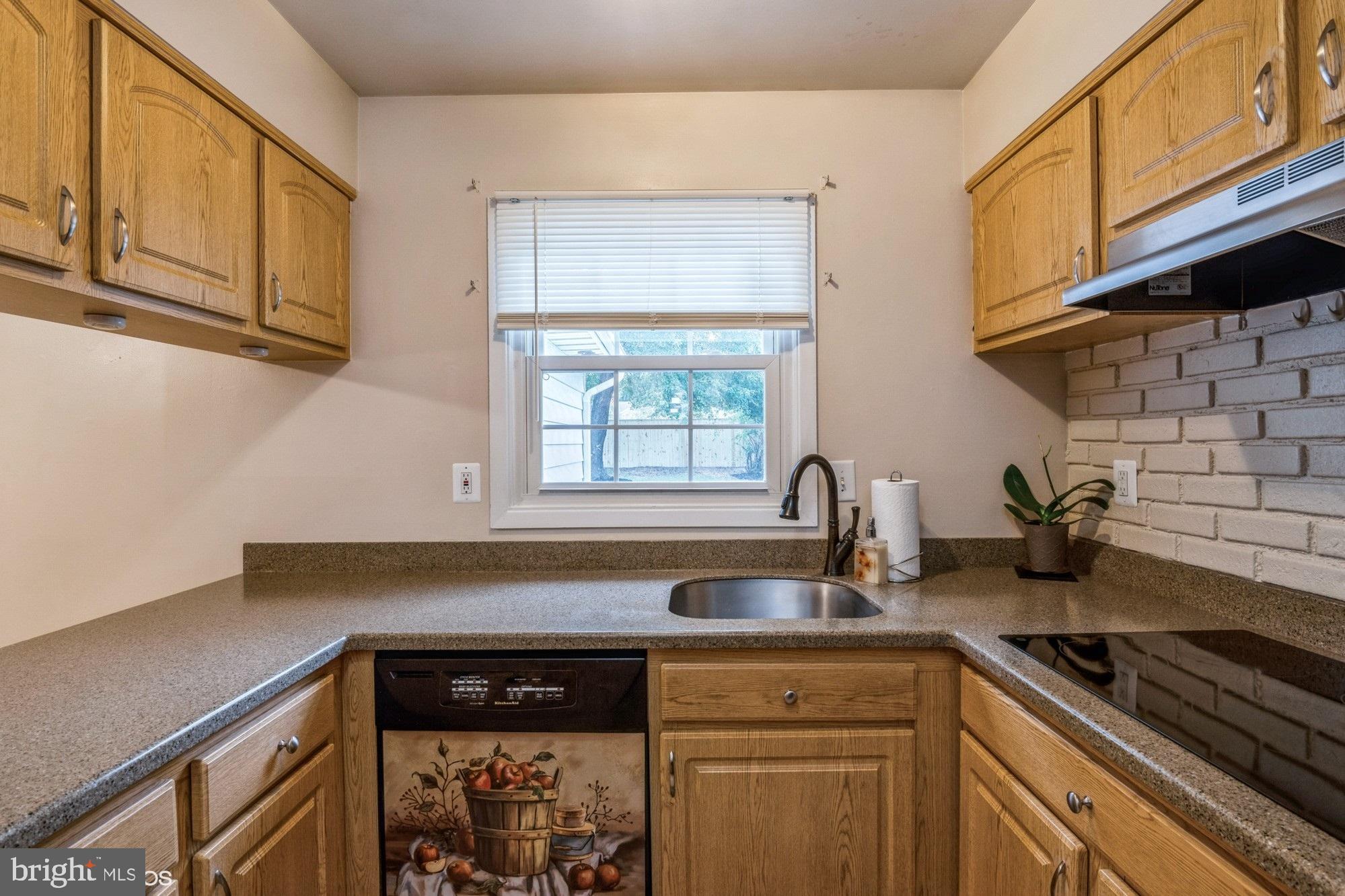 ROCKLEDGE AT BELAIR - Residential