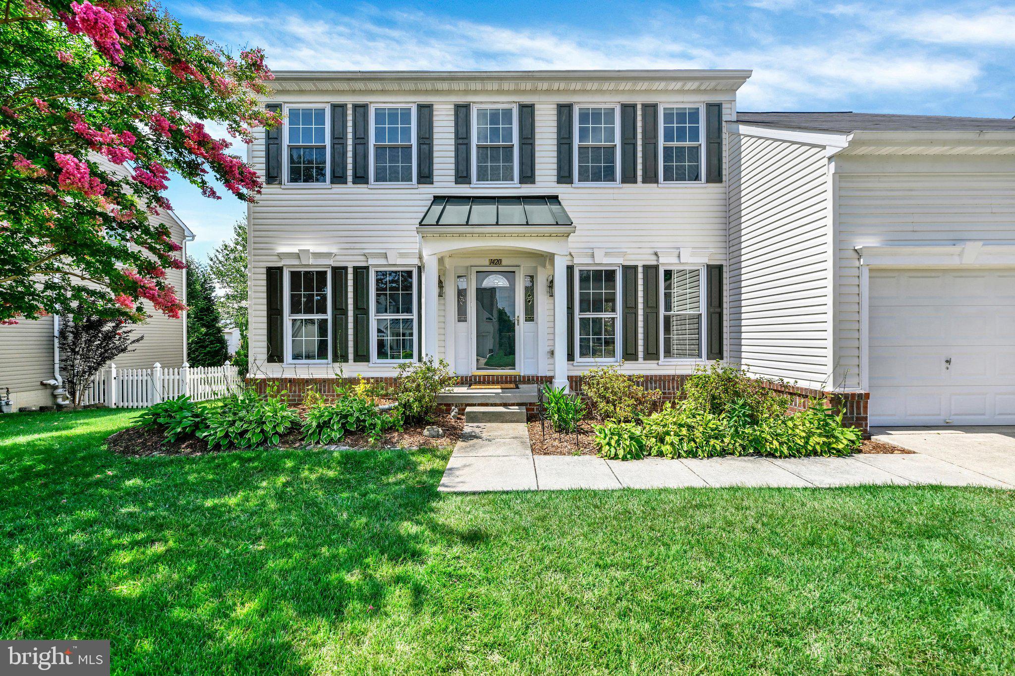 1420 MOONSHADOW ROAD