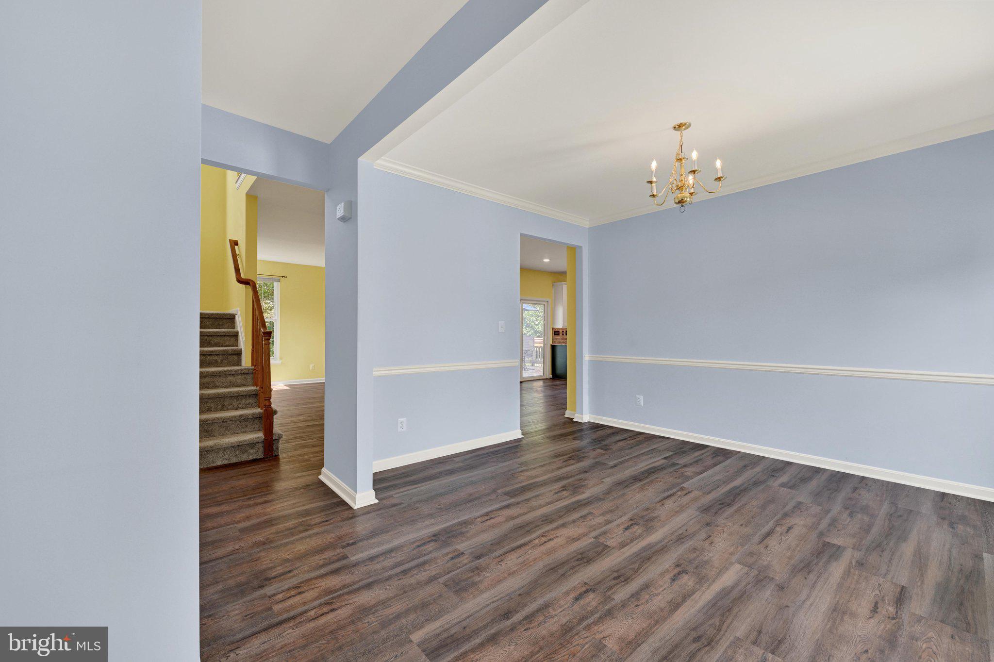 1420 MOONSHADOW ROAD