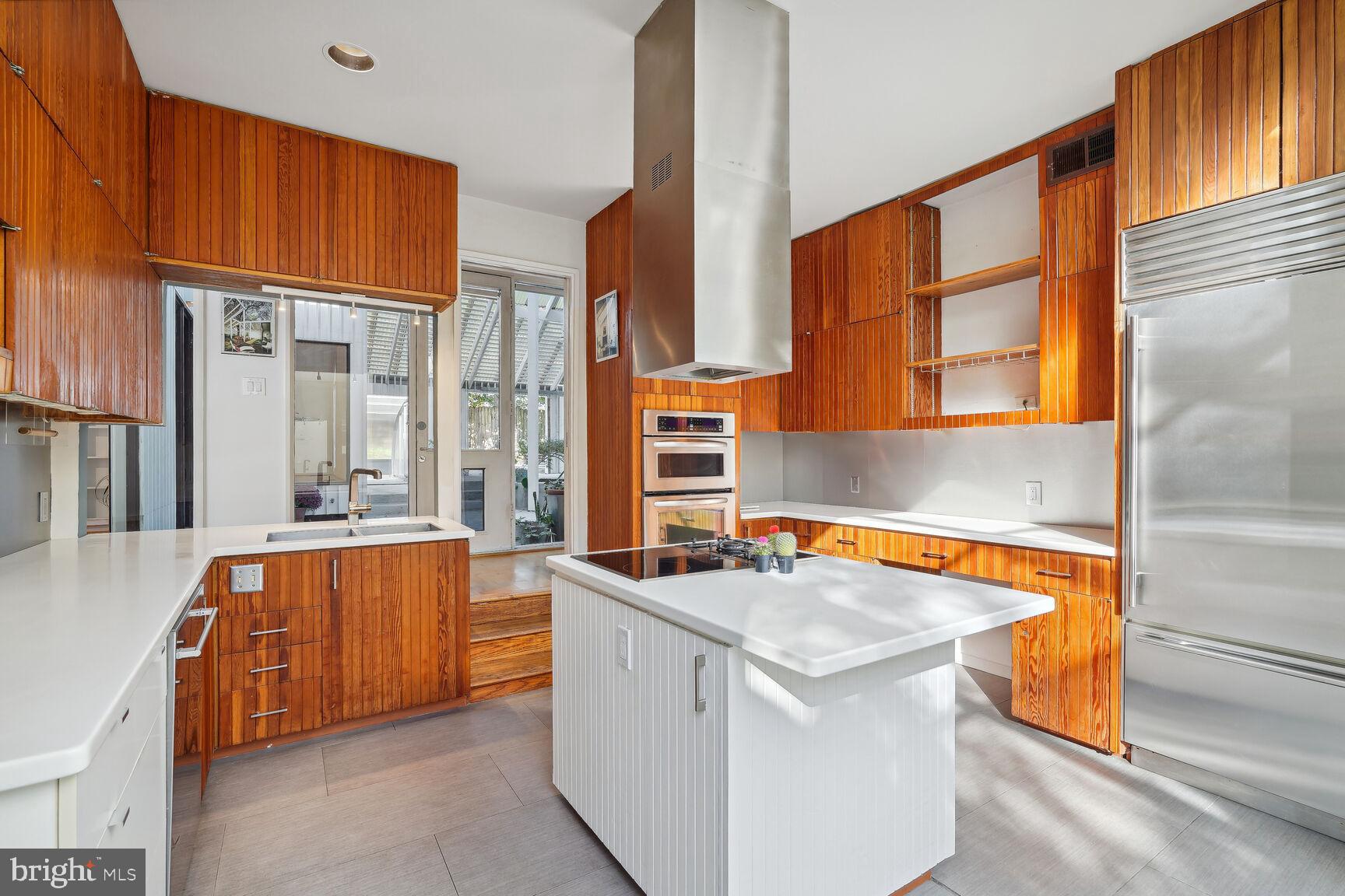 CHEVY CHASE - Residential