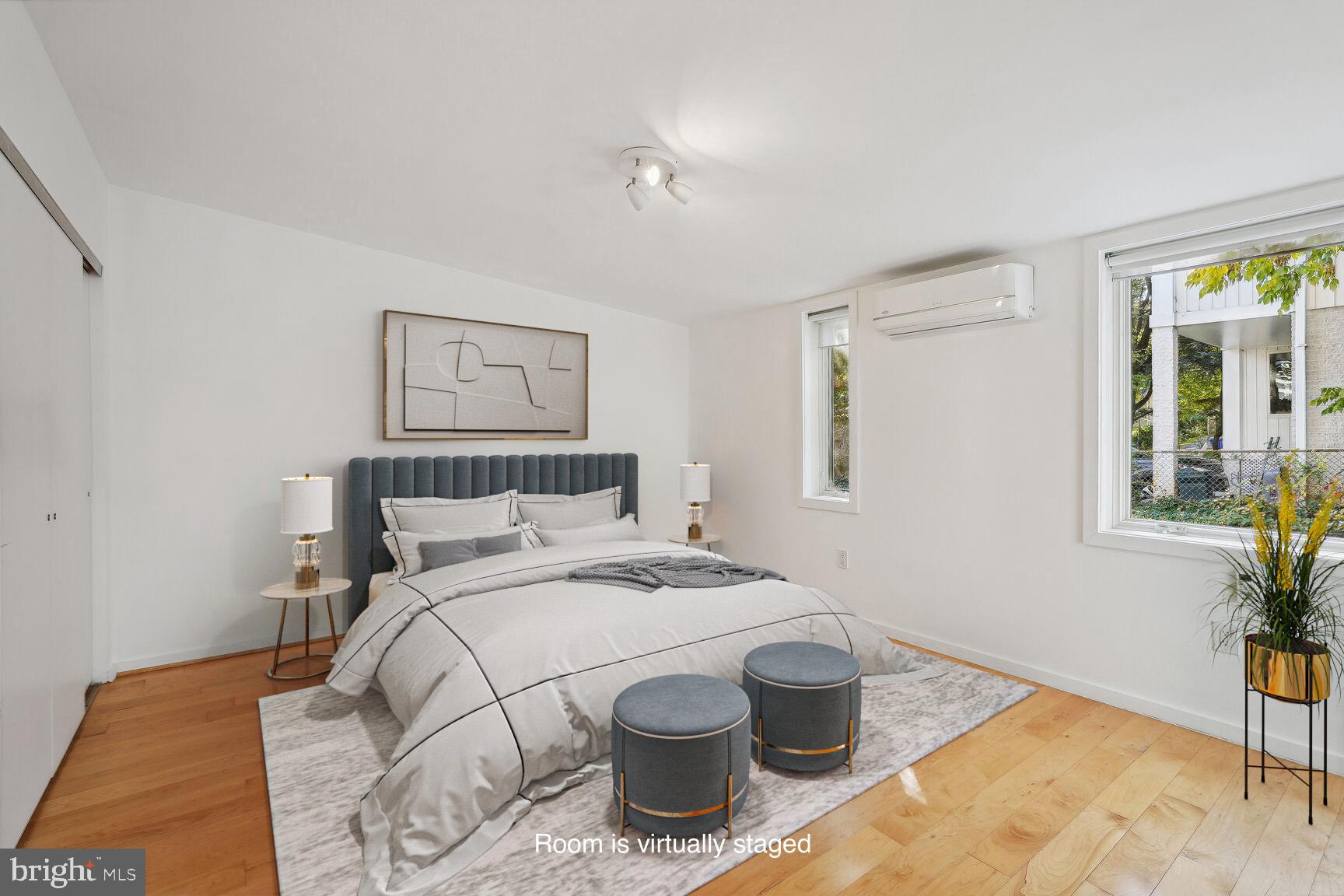 CHEVY CHASE - Residential