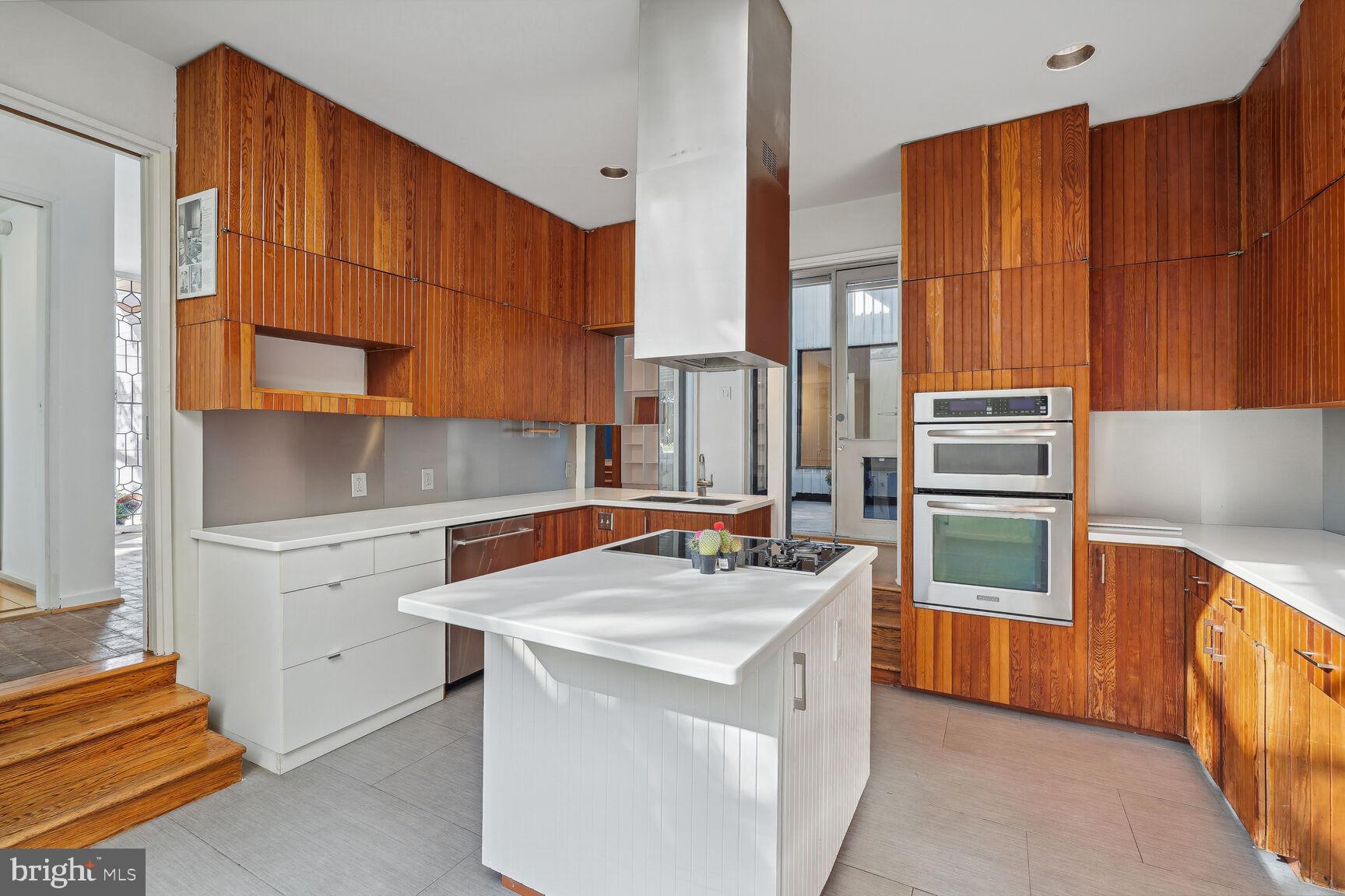 CHEVY CHASE - Residential