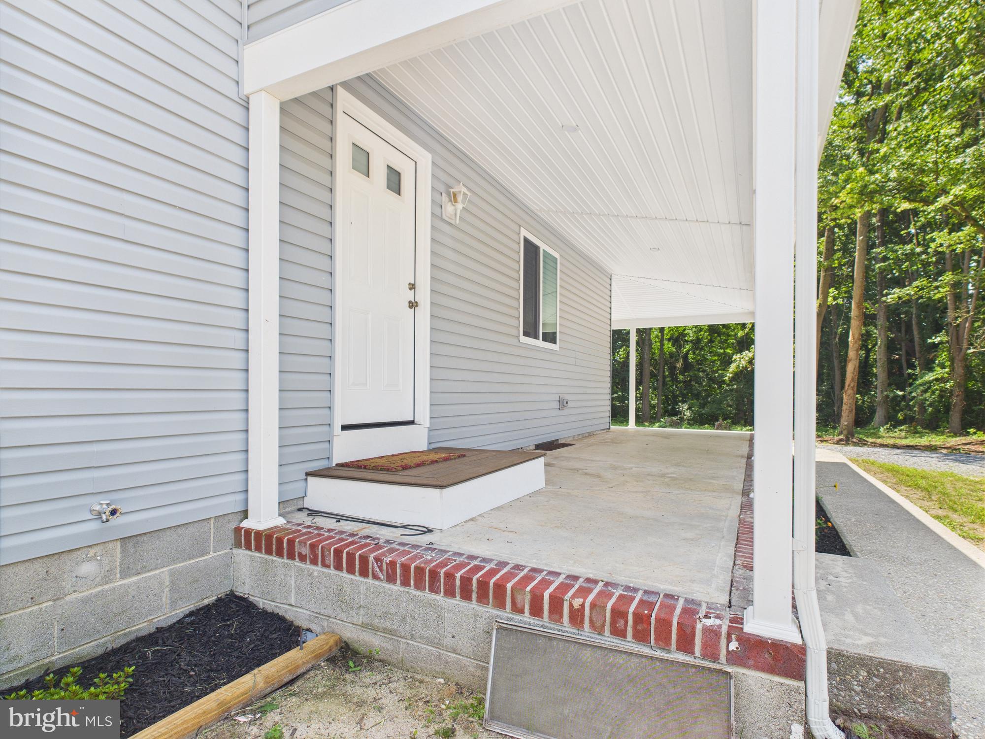 1101 N BRIDGEVILLE HIGHWAY E