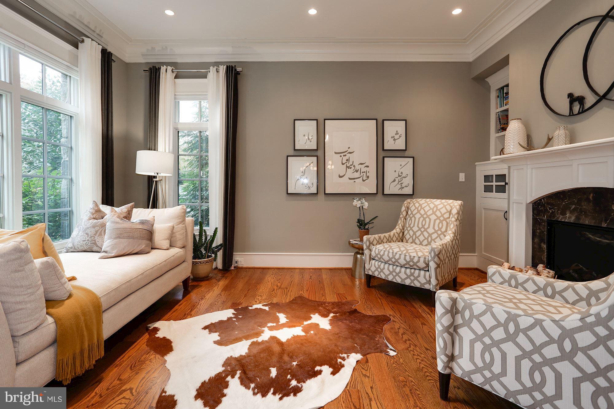 YORKTOWN - Residential