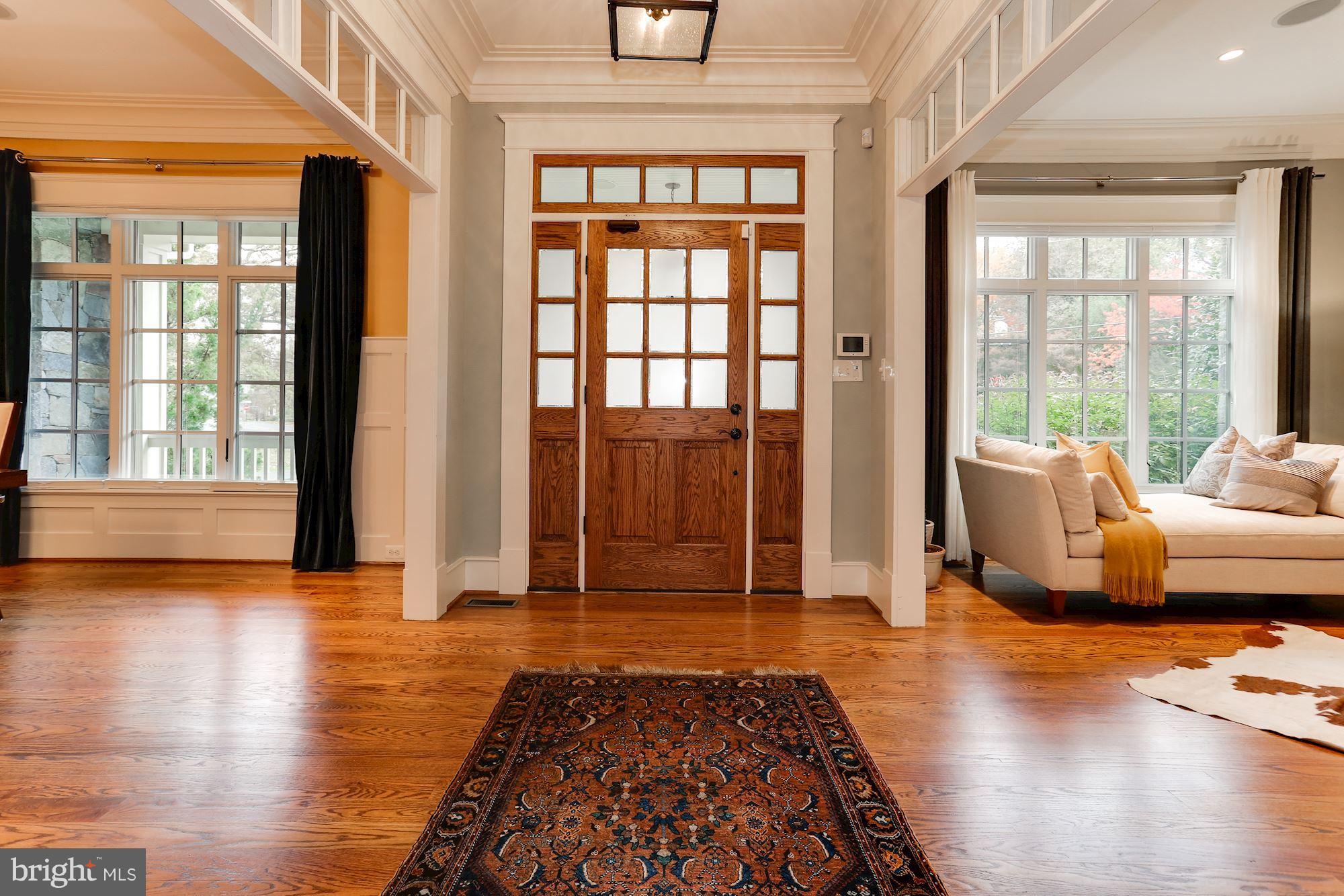 YORKTOWN - Residential