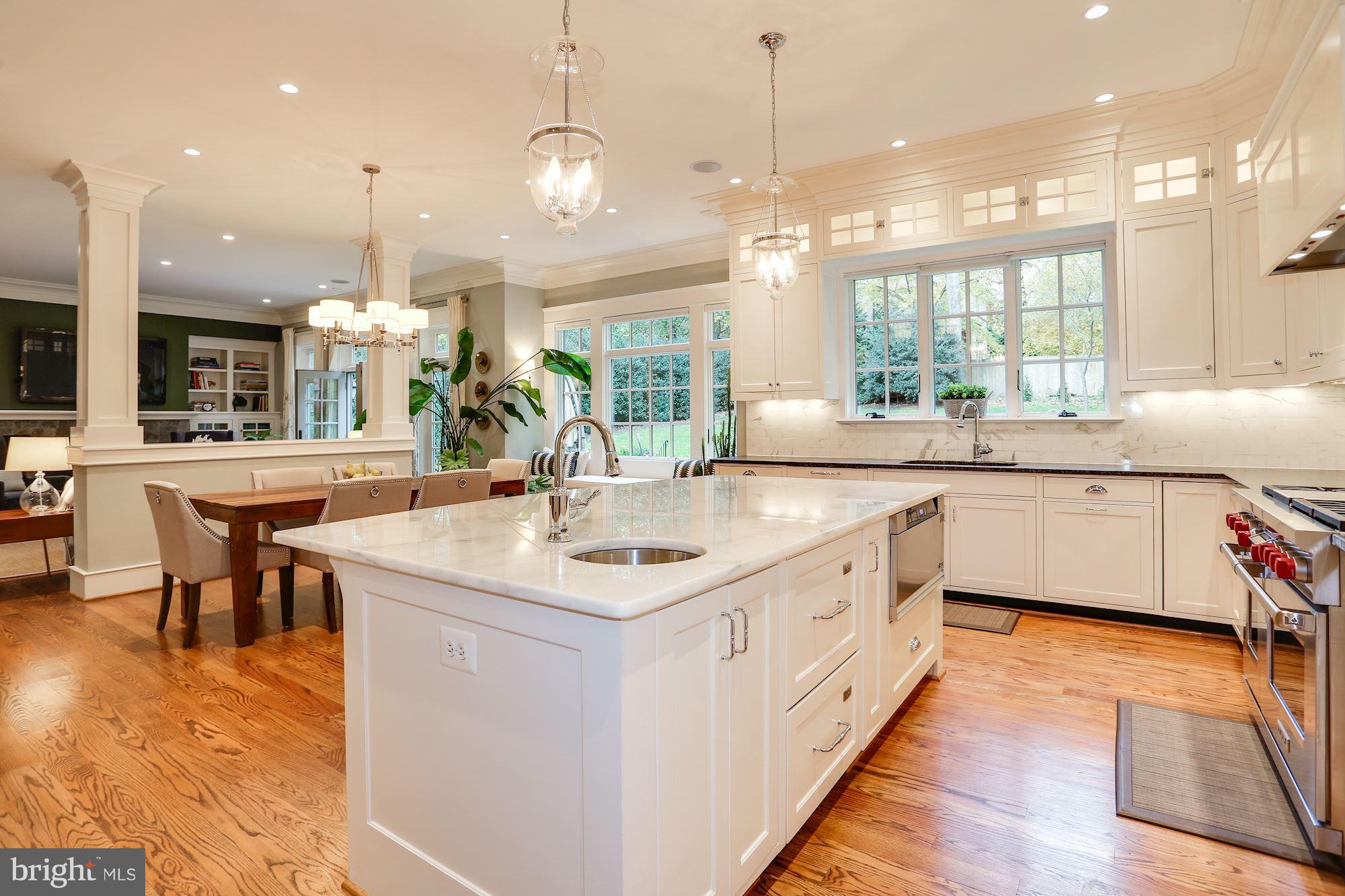 YORKTOWN - Residential