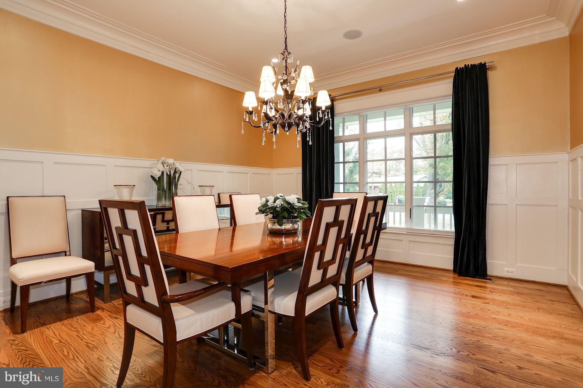 YORKTOWN - Residential