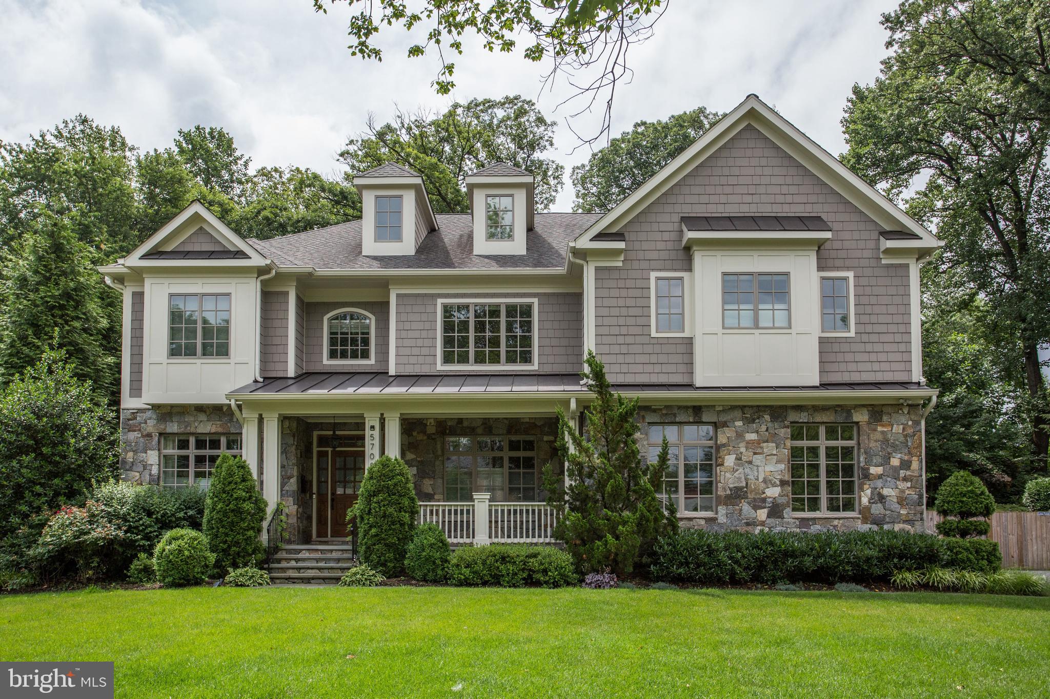 YORKTOWN - Residential