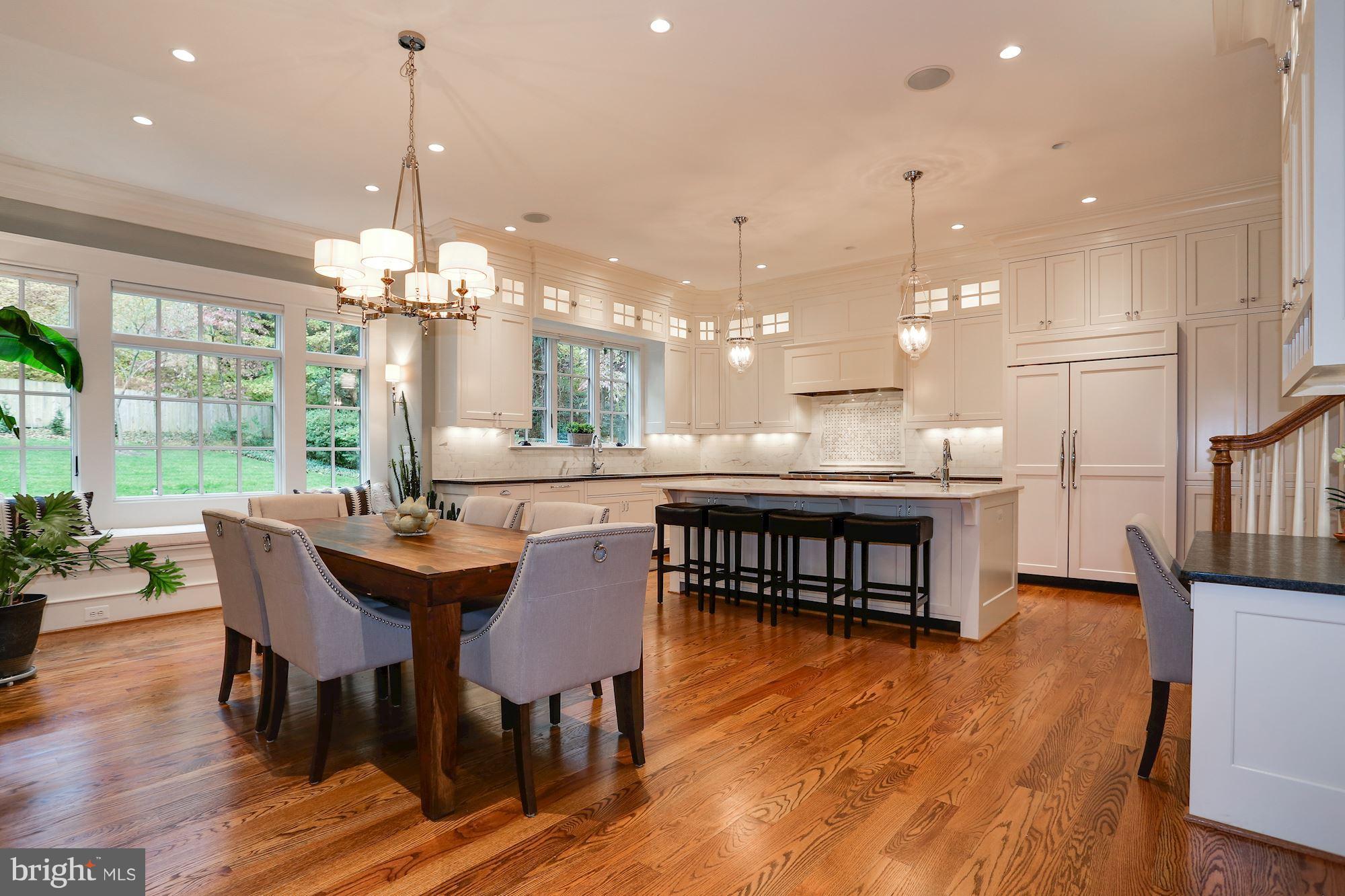 YORKTOWN - Residential