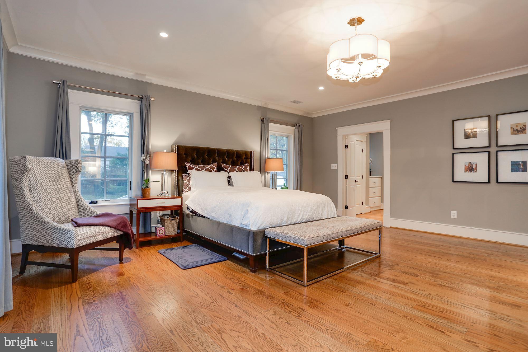 YORKTOWN - Residential