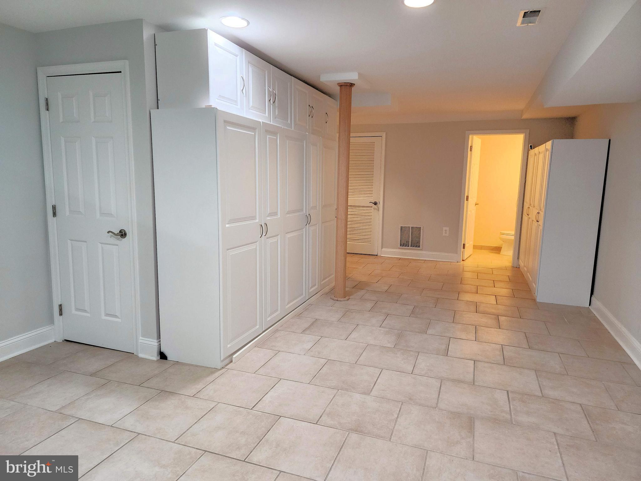 PHILADELPHIA (SOUTH) - Residential Lease