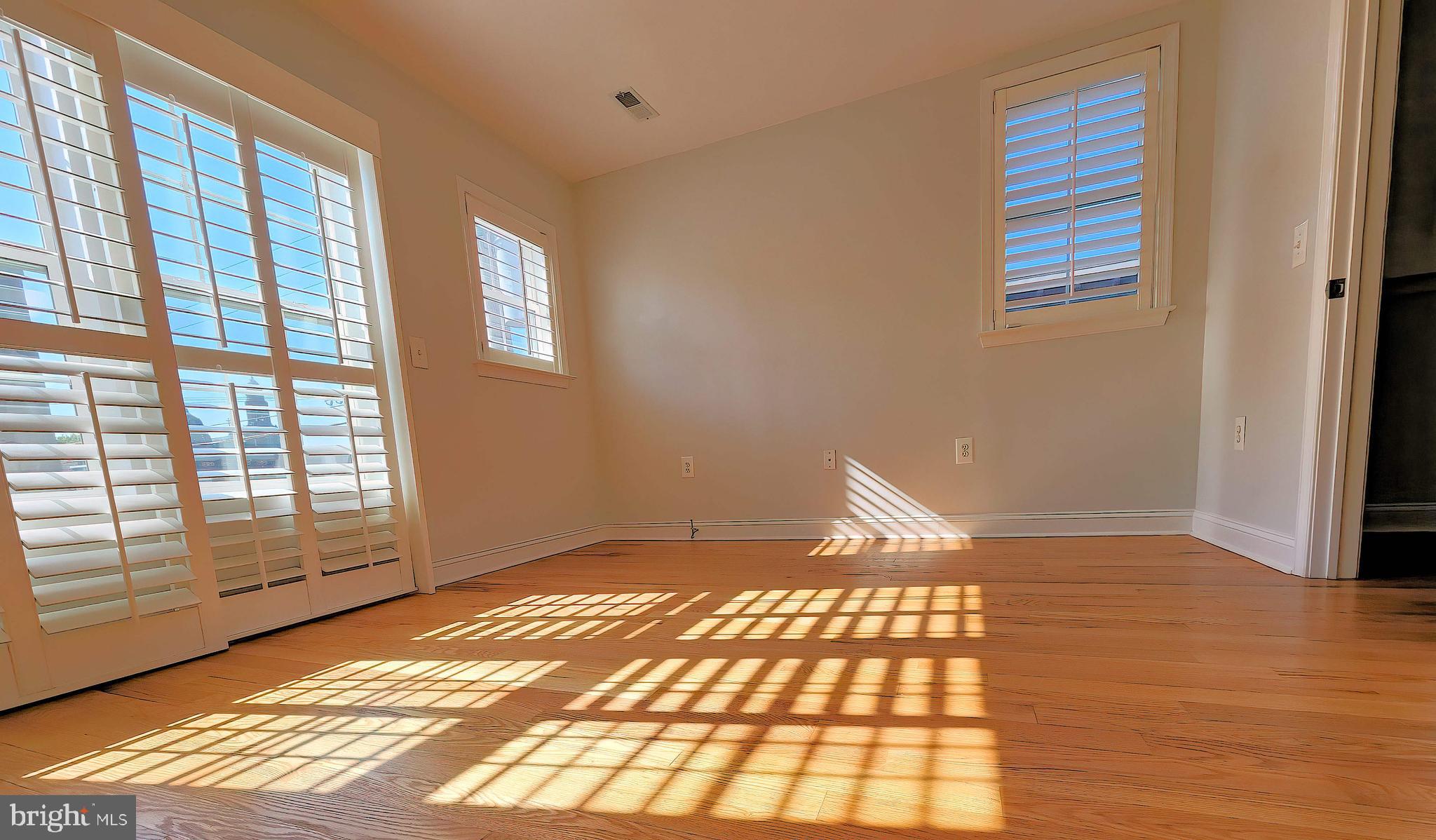 PHILADELPHIA (SOUTH) - Residential Lease