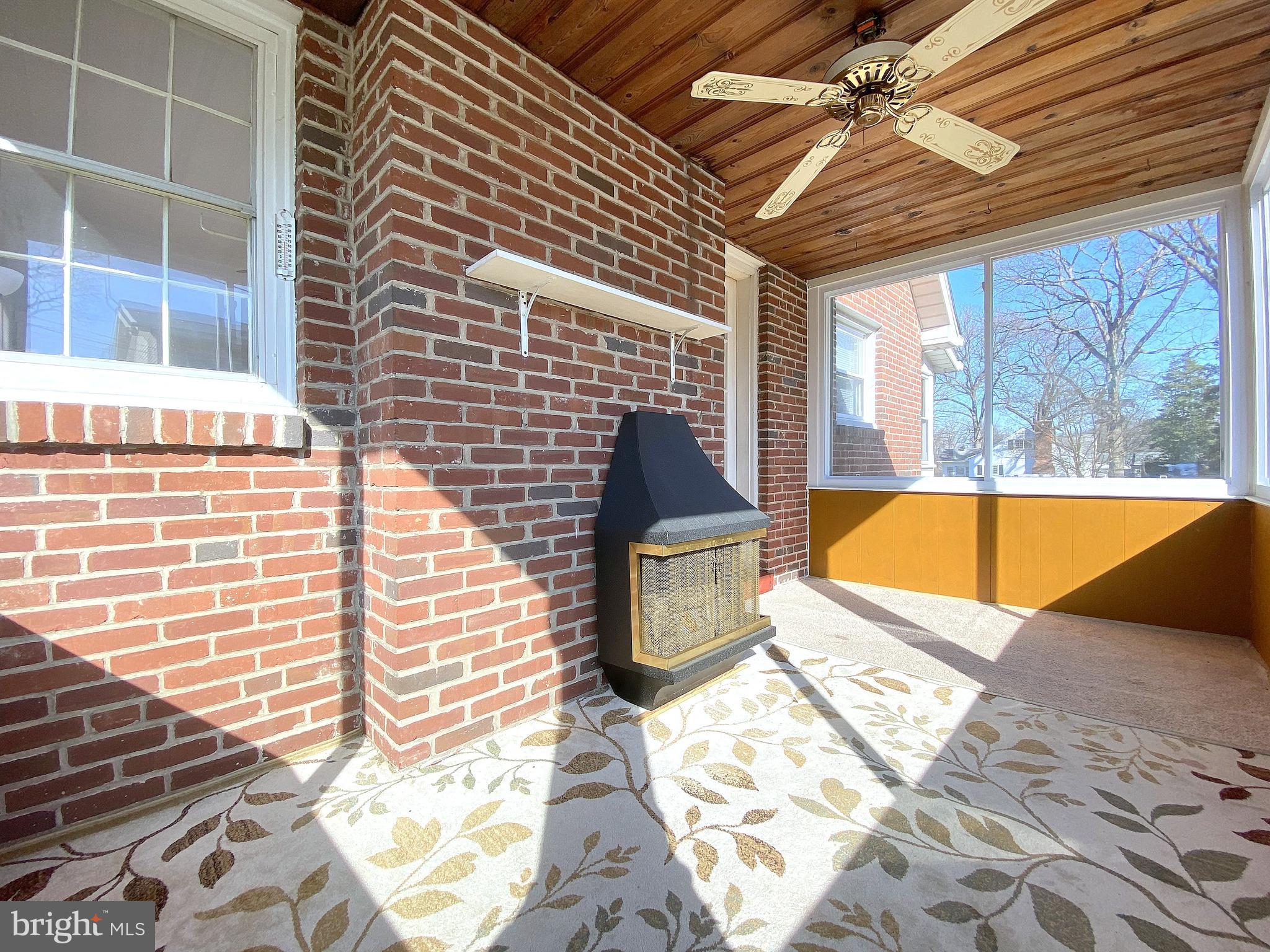 TRIPLE UNION - Residential