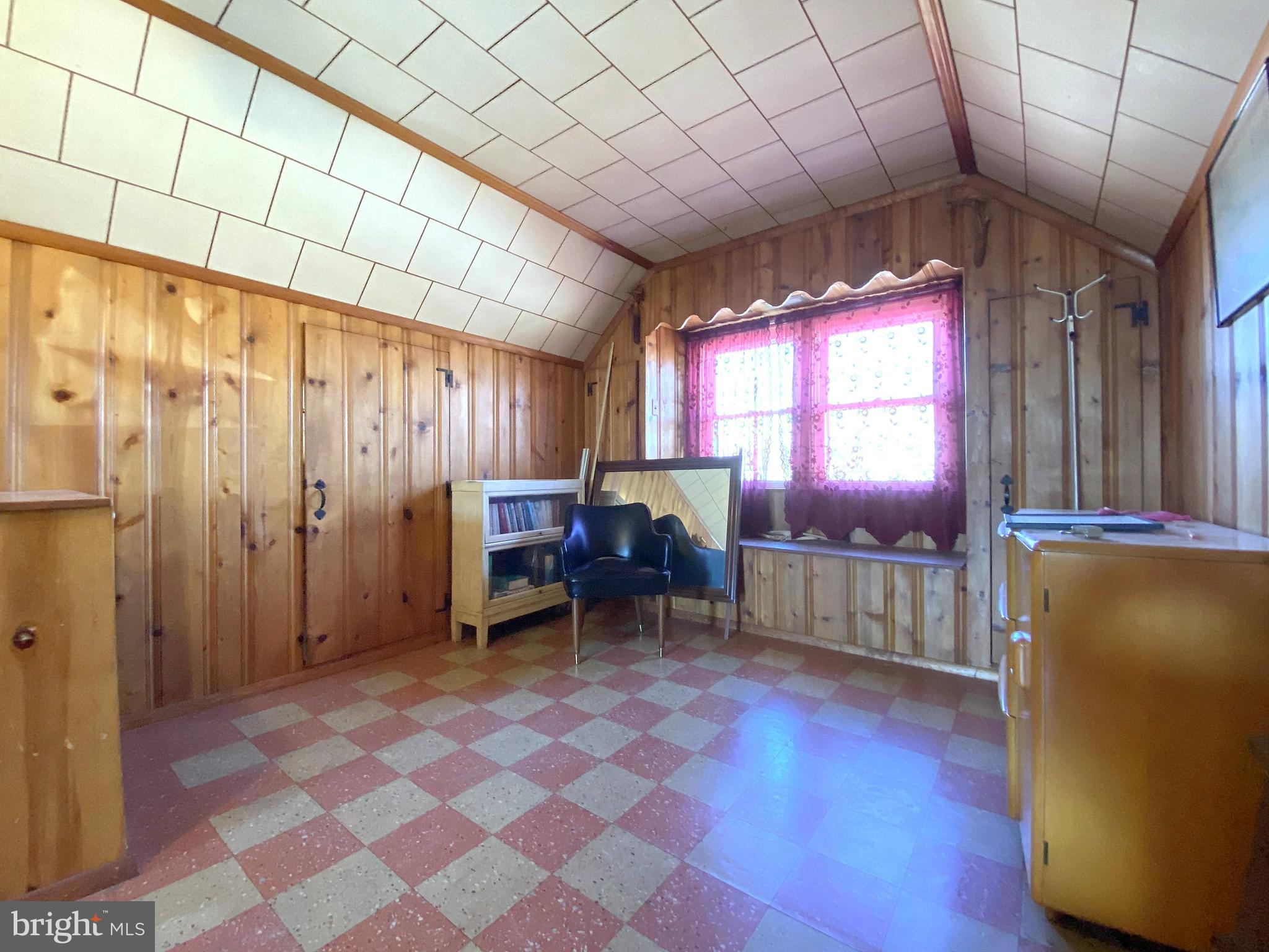 TRIPLE UNION - Residential