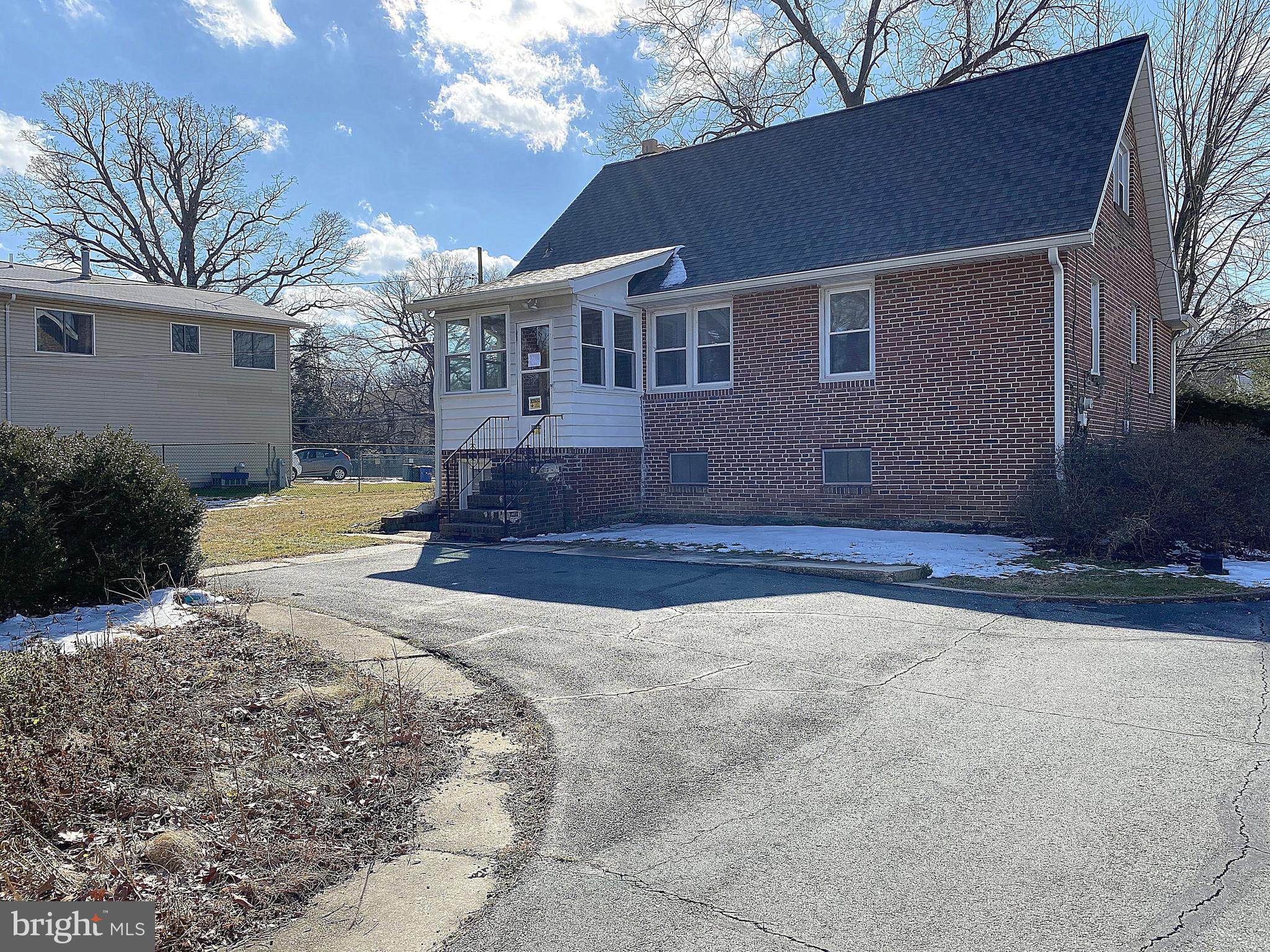 TRIPLE UNION - Residential