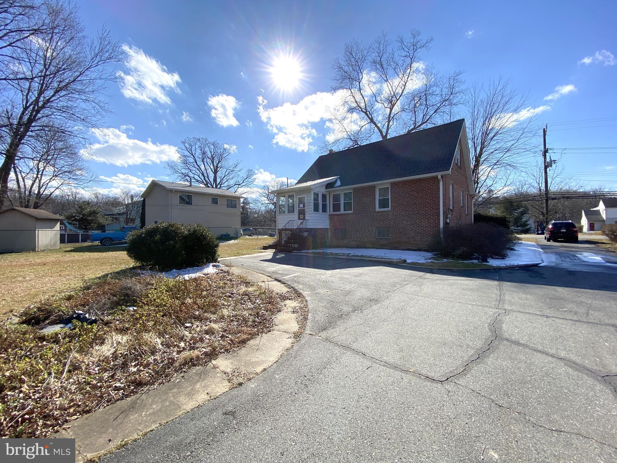 TRIPLE UNION - Residential