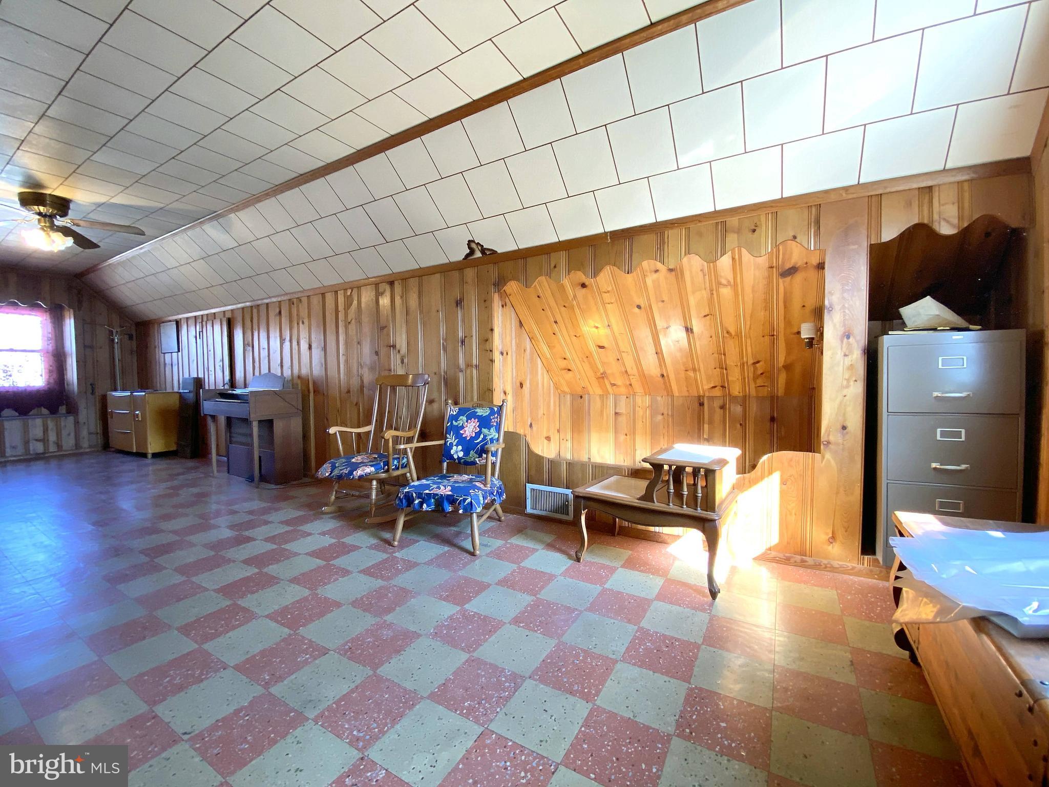 TRIPLE UNION - Residential