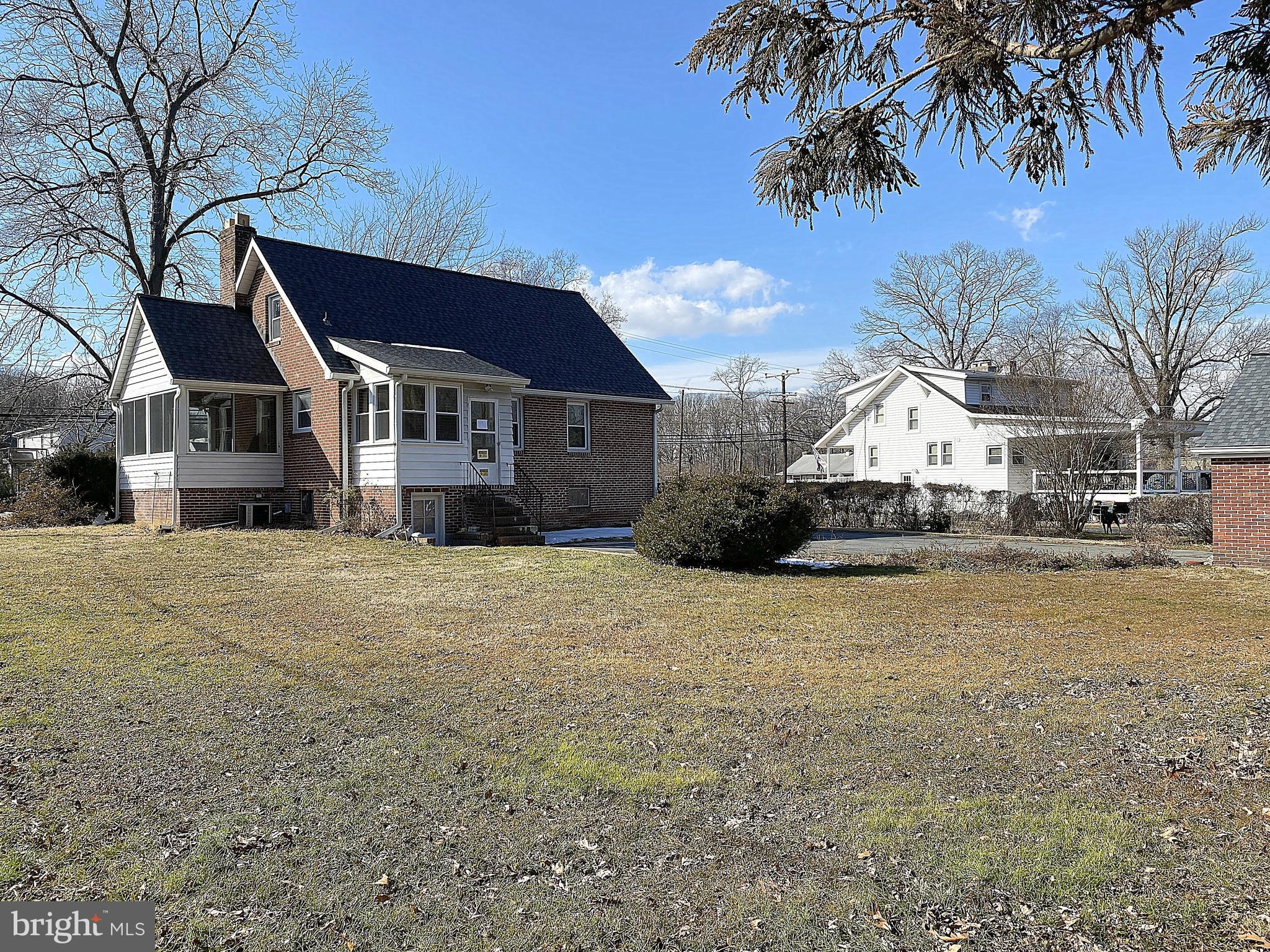 TRIPLE UNION - Residential