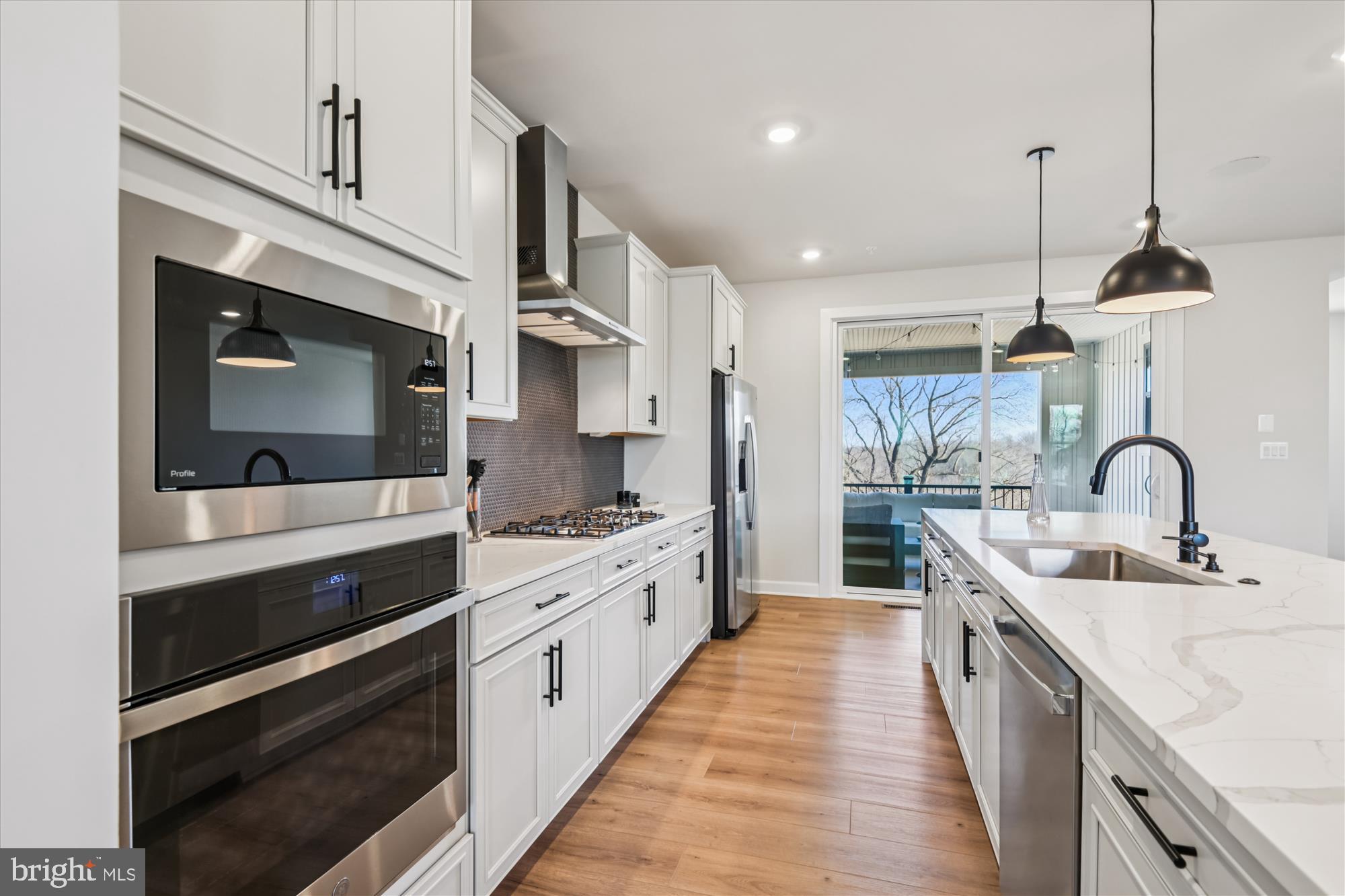 LONGVIEW RIDGE - Residential