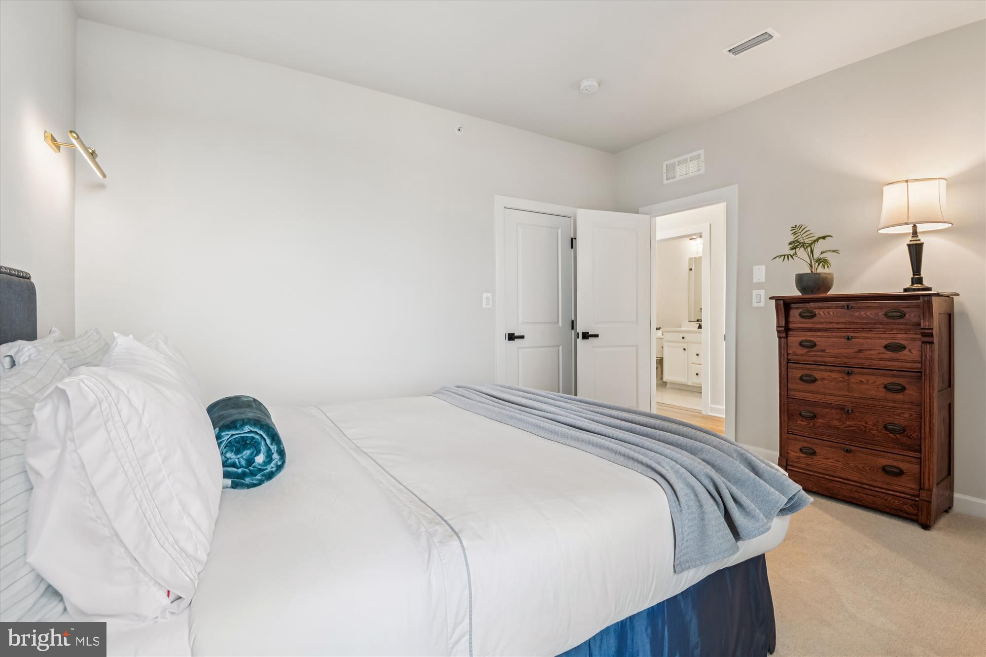 LONGVIEW RIDGE - Residential