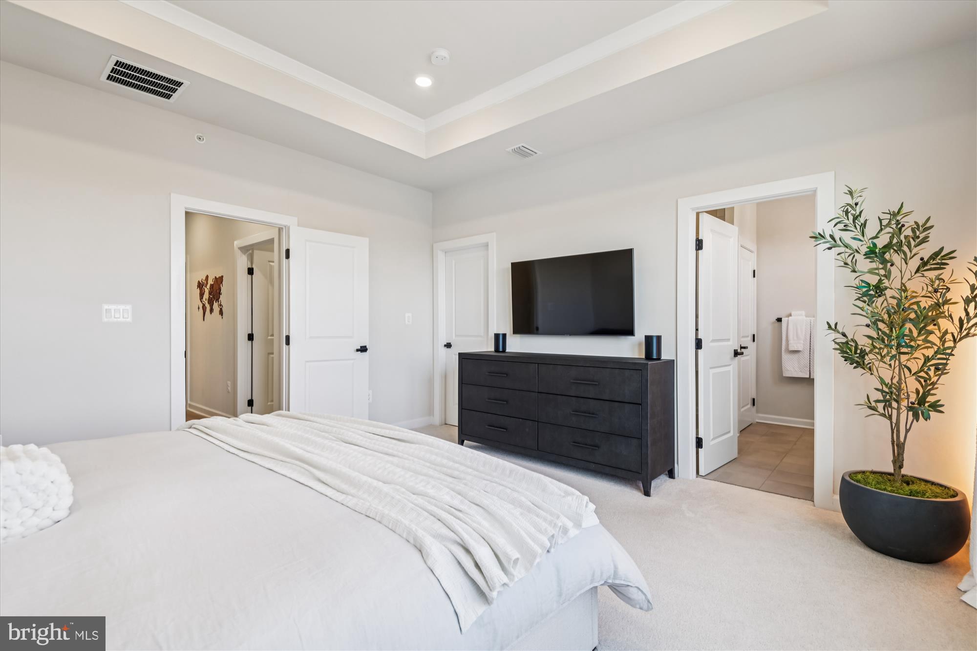 LONGVIEW RIDGE - Residential