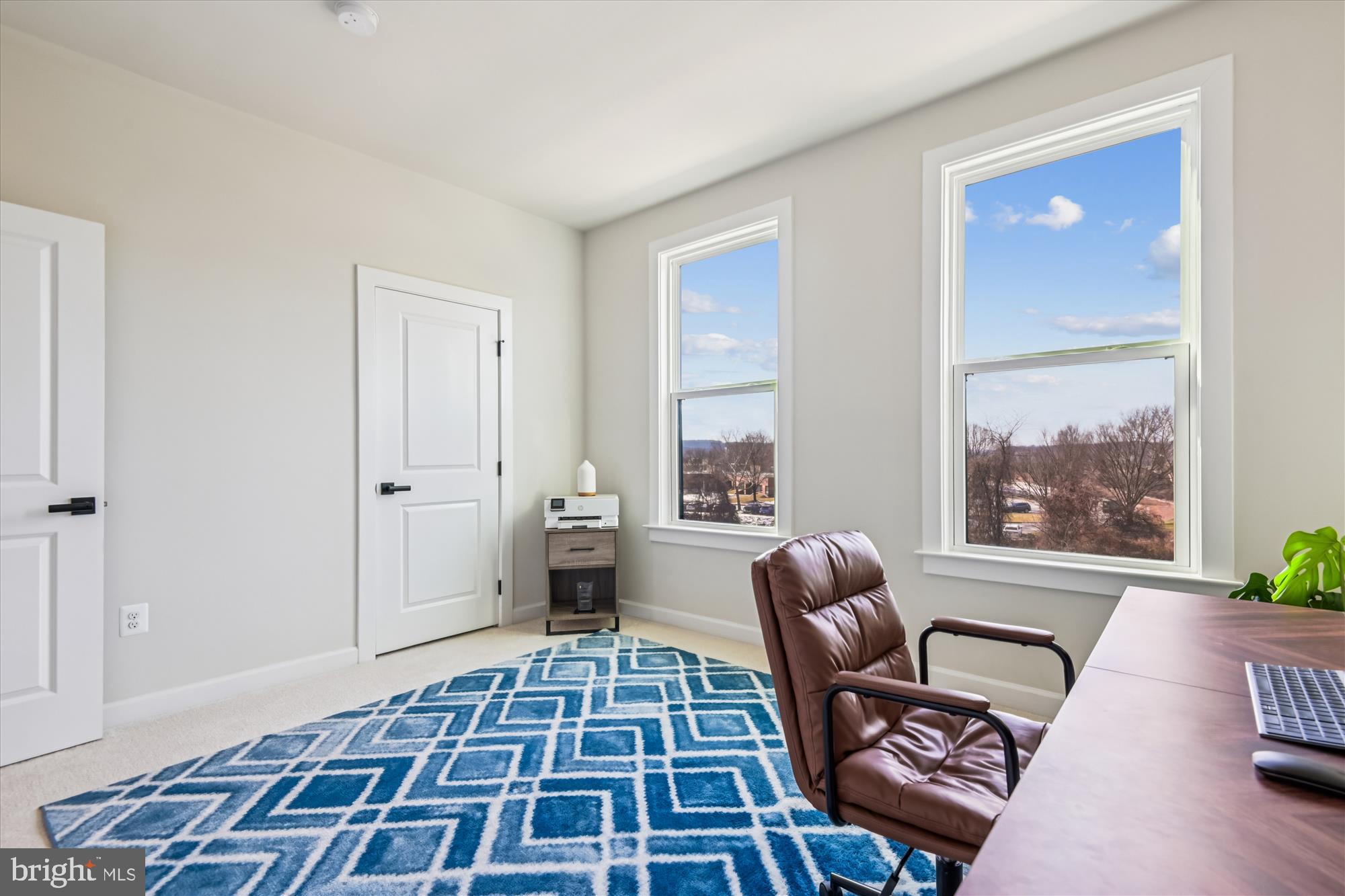 LONGVIEW RIDGE - Residential