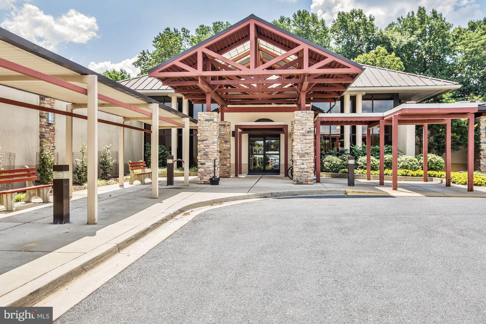 LEISURE WORLD - Residential