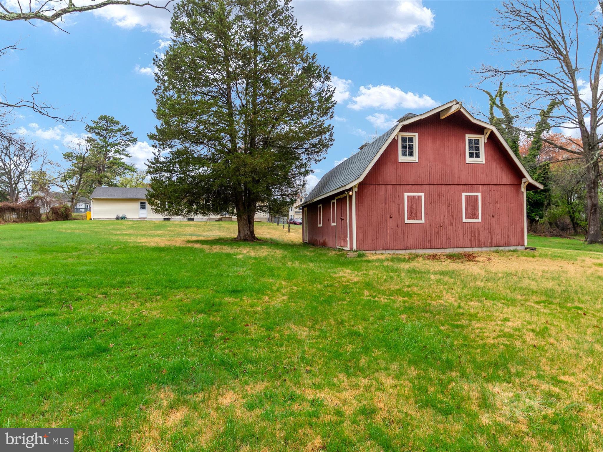 LENNOX PARK - Residential