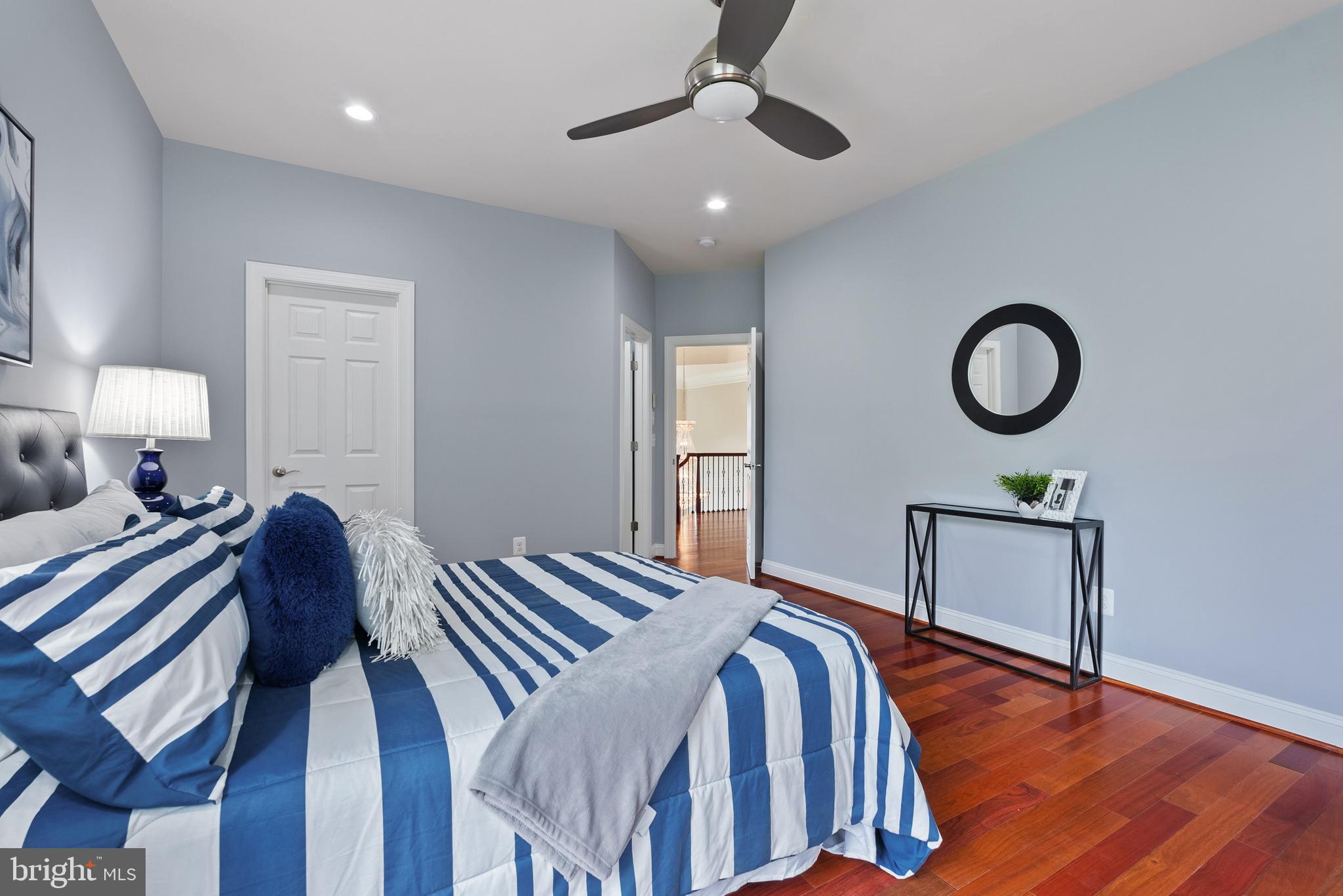 CHESTERBROOK - Residential