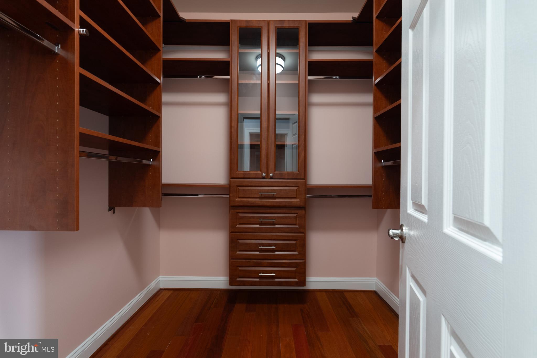 CHESTERBROOK - Residential