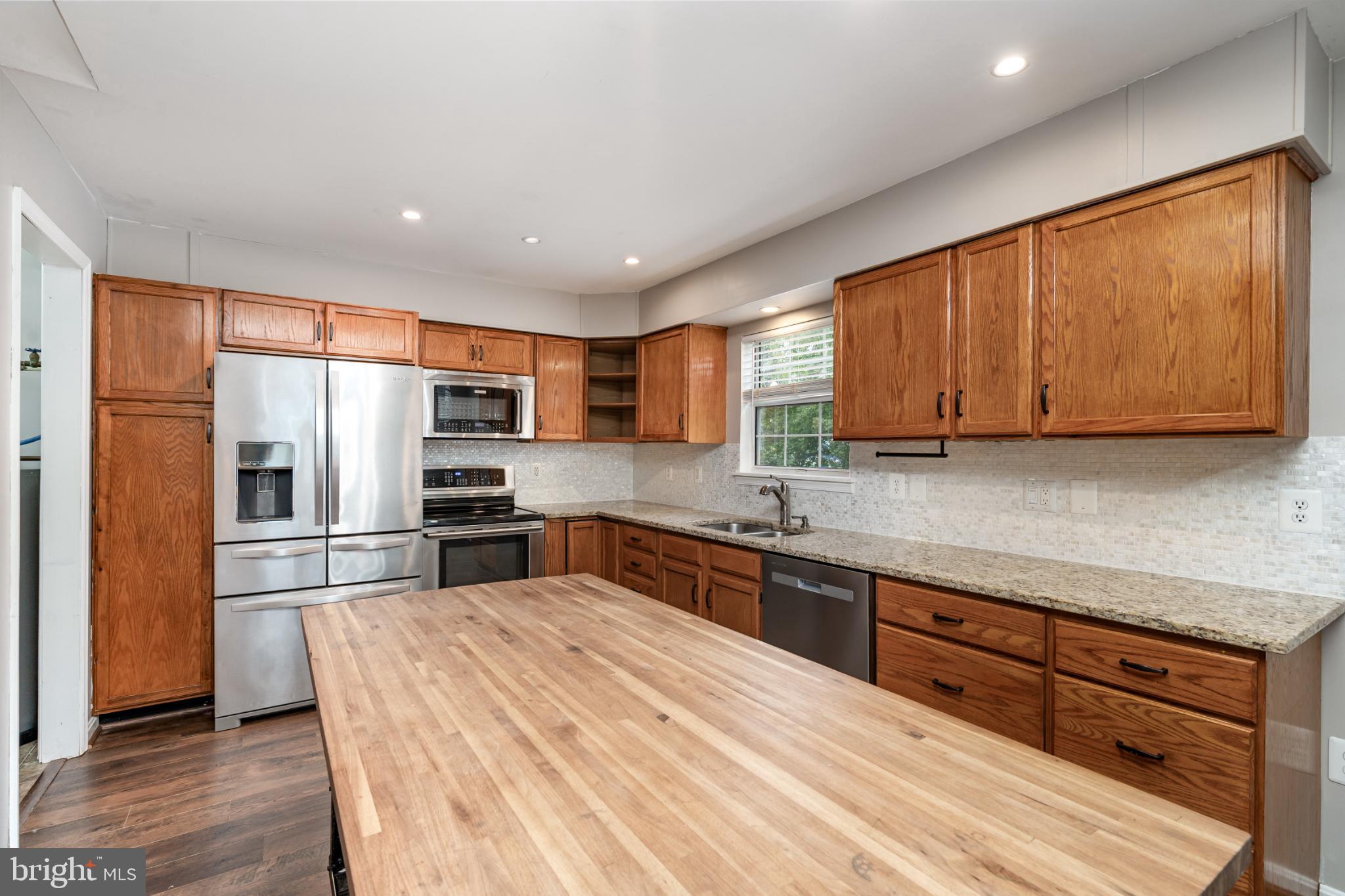 HARVESTDALE - Residential Lease