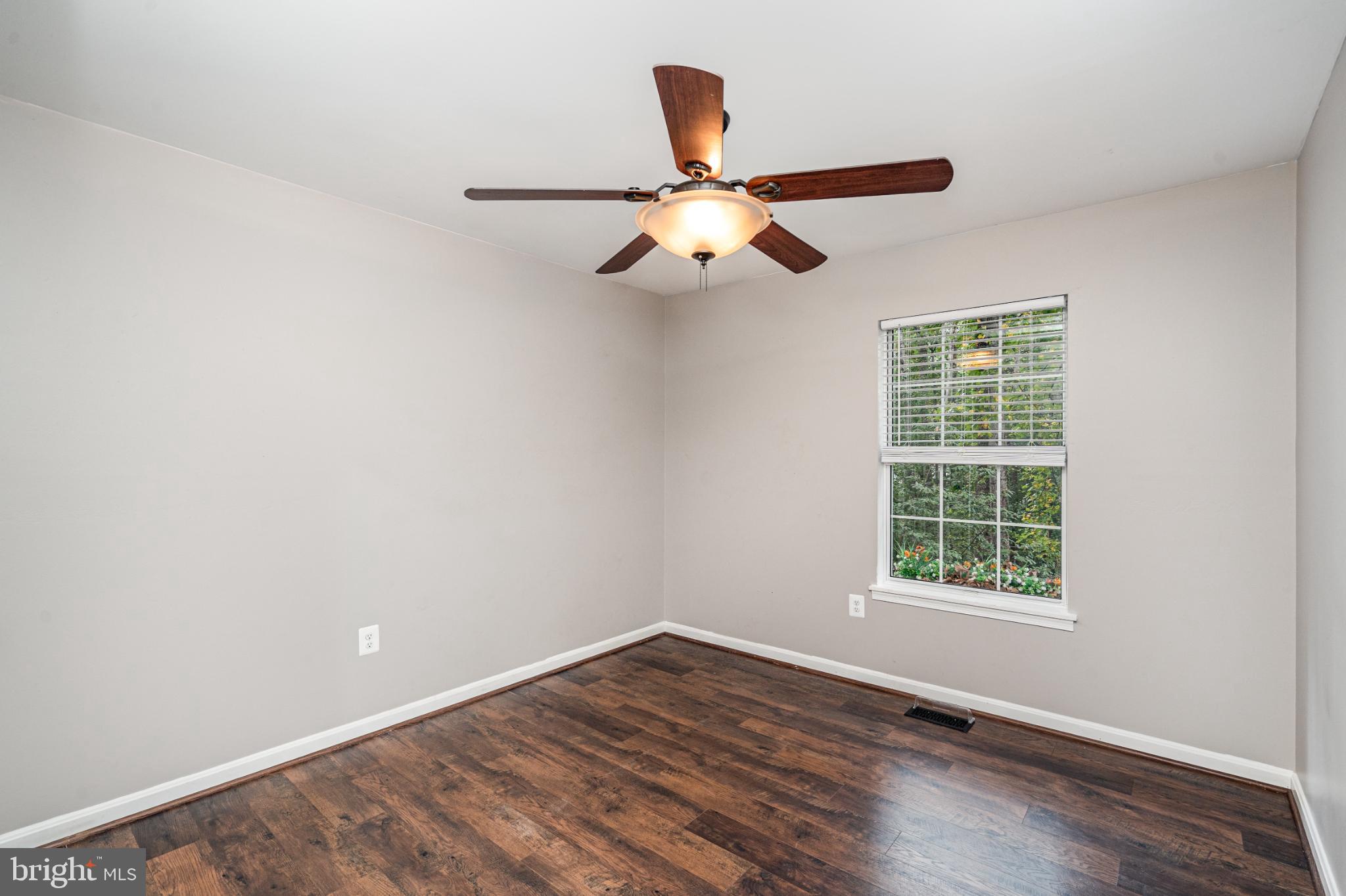 HARVESTDALE - Residential Lease