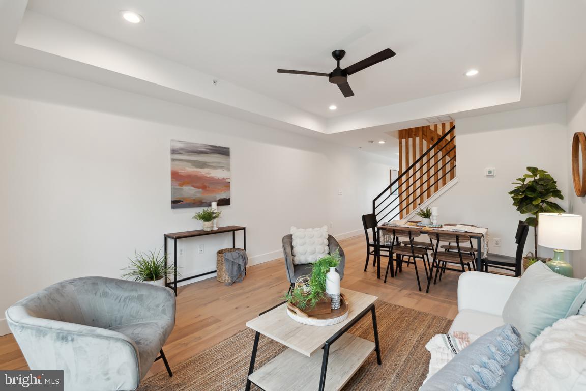 HAMPDEN HISTORIC DISTRICT - Residential Lease