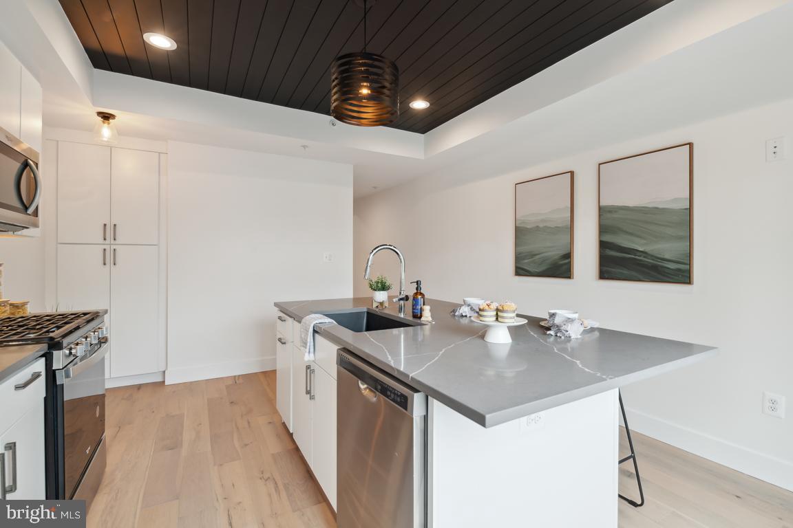 HAMPDEN HISTORIC DISTRICT - Residential Lease
