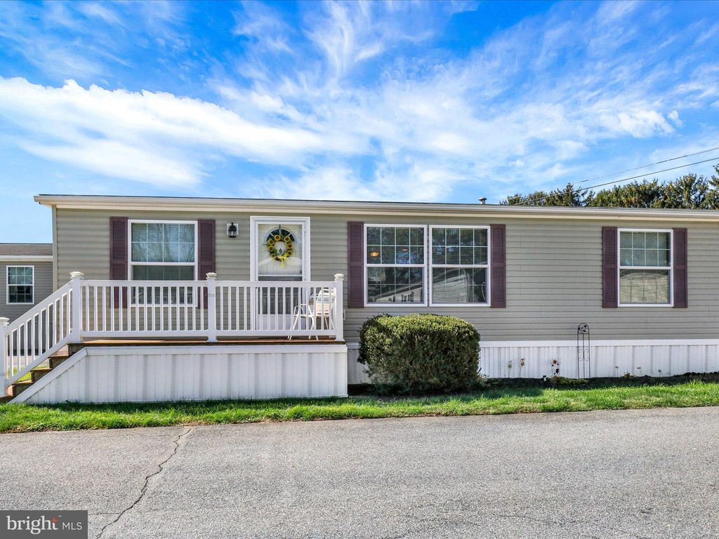 Photo of 27 Jere Road, GORDONVILLE, PA 17529 (MLS # PALA2077504)