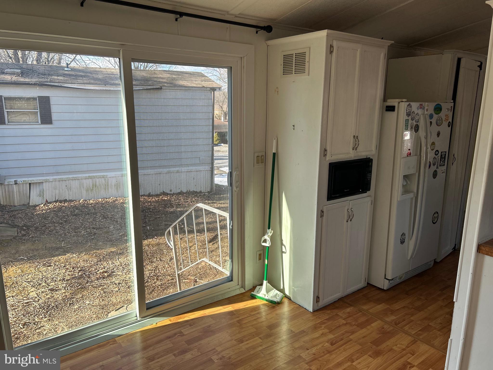 APPLEVILLE WEST - Residential