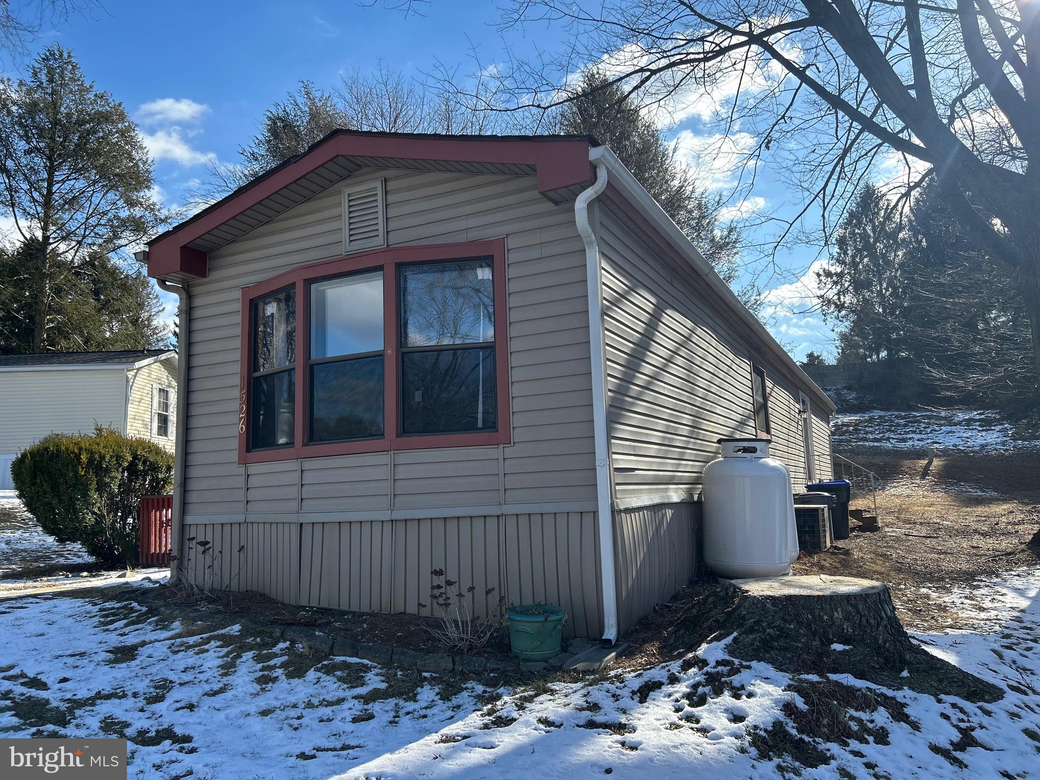 APPLEVILLE WEST - Residential