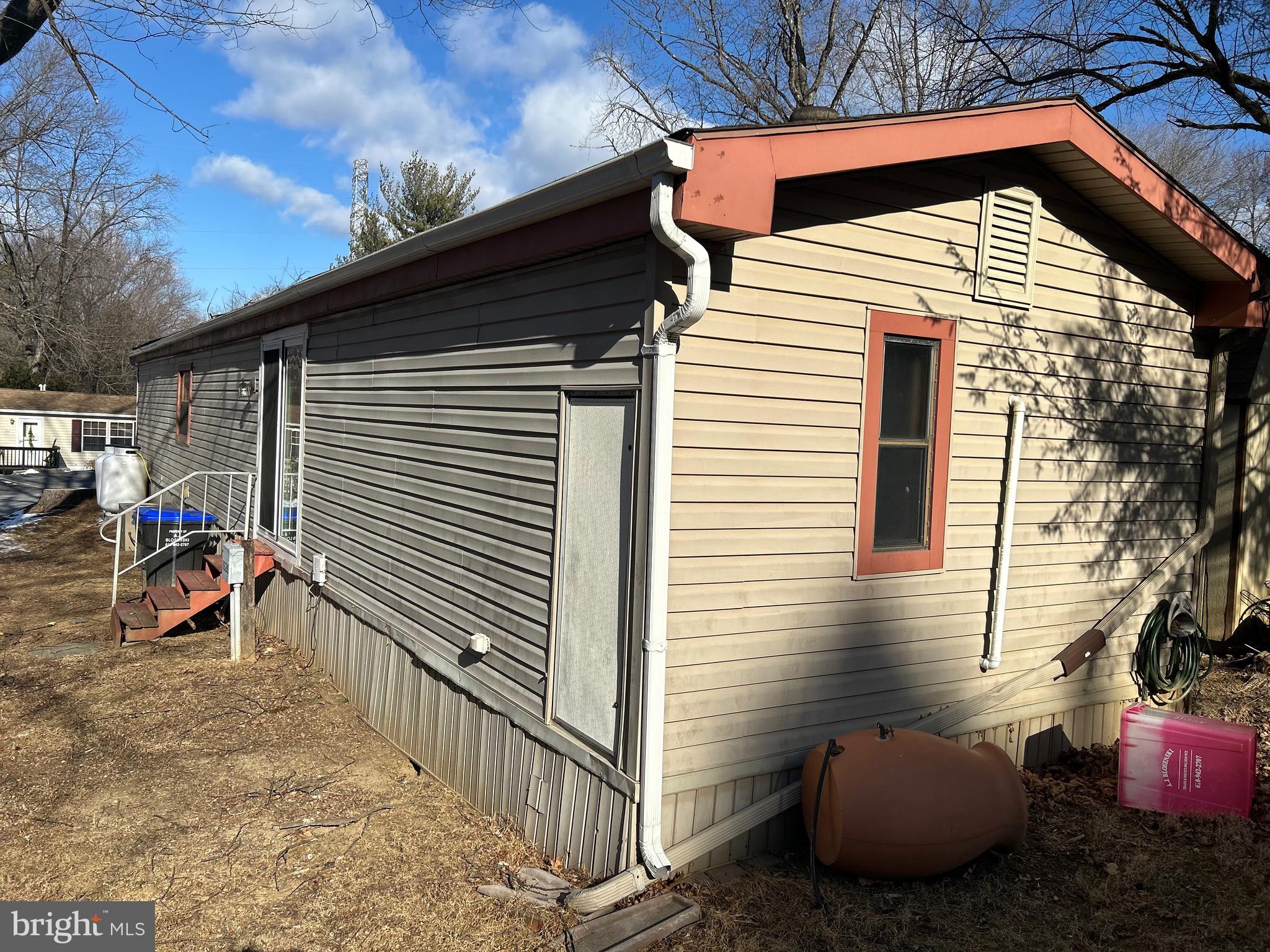 APPLEVILLE WEST - Residential