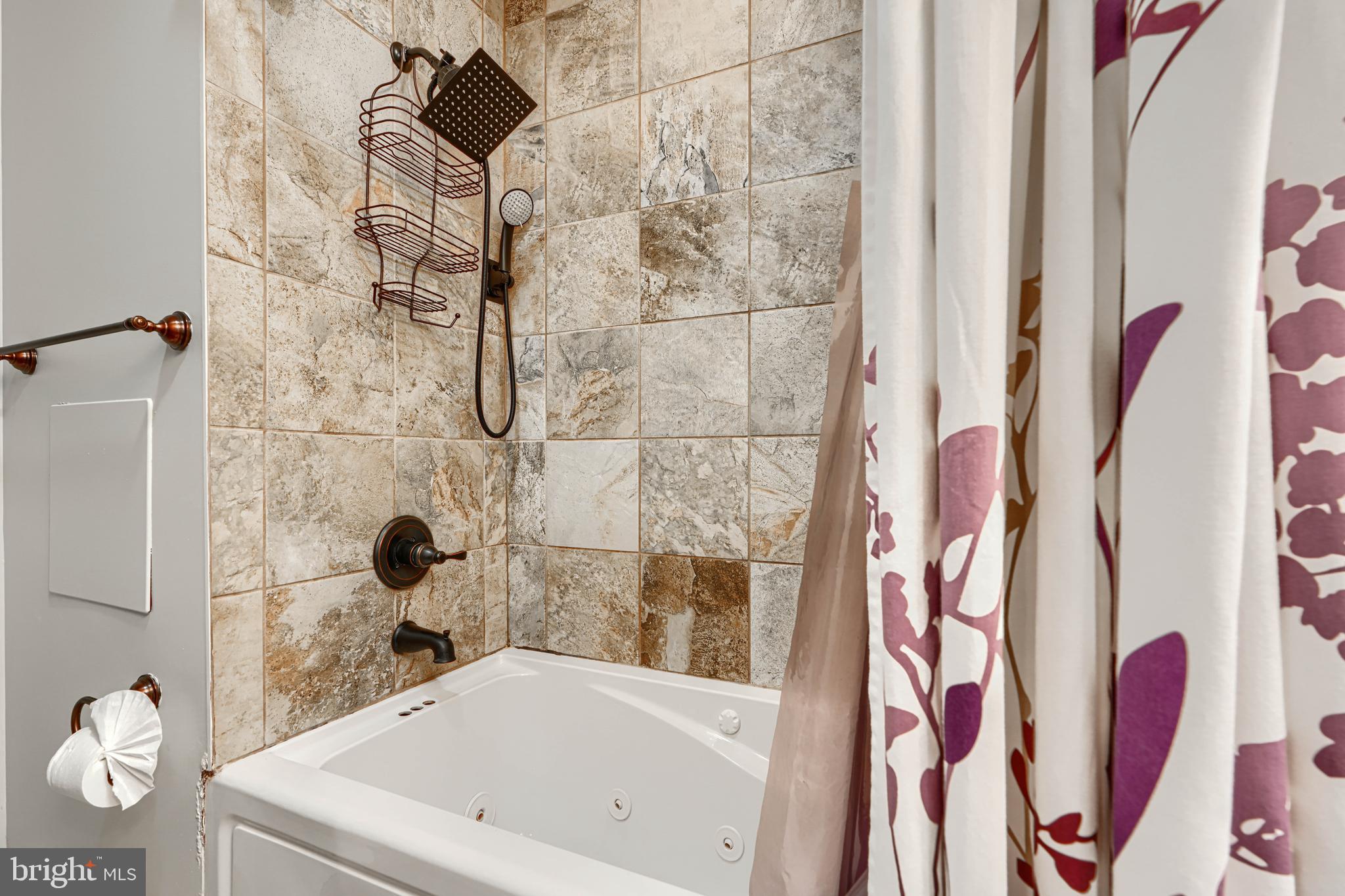 JOHNS HOPKINS - Residential Lease