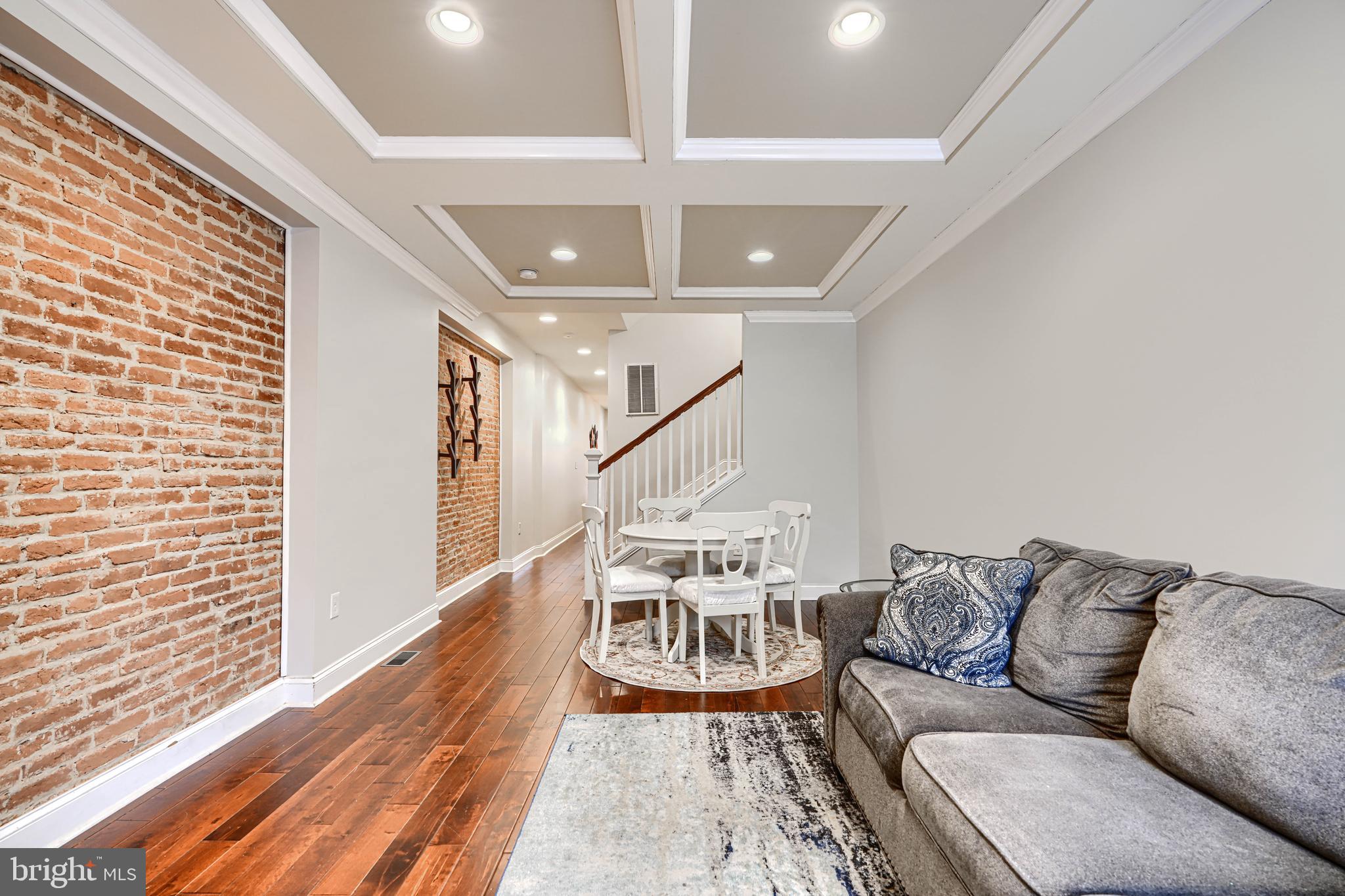 1730 E CHASE STREET E