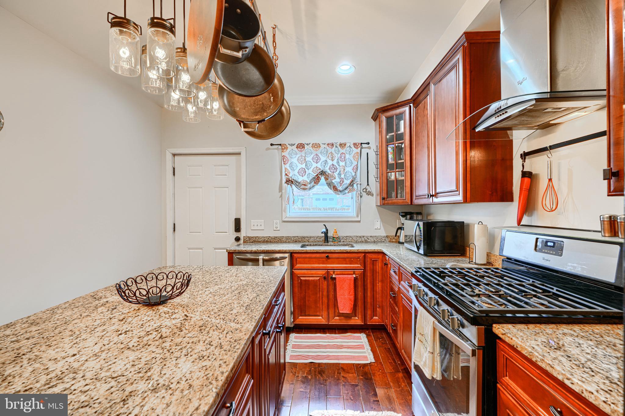 JOHNS HOPKINS - Residential Lease